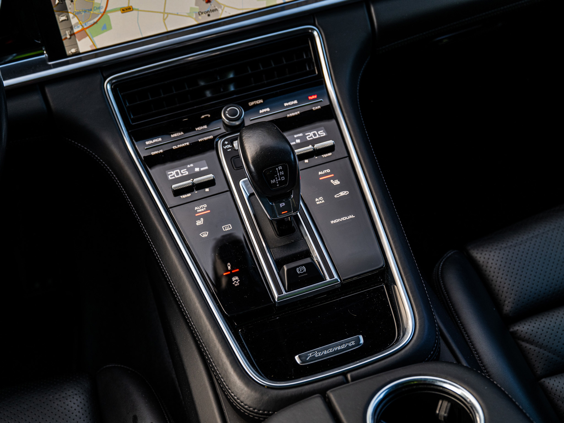 Foto van Porsche Panamera 4 E-hybrid