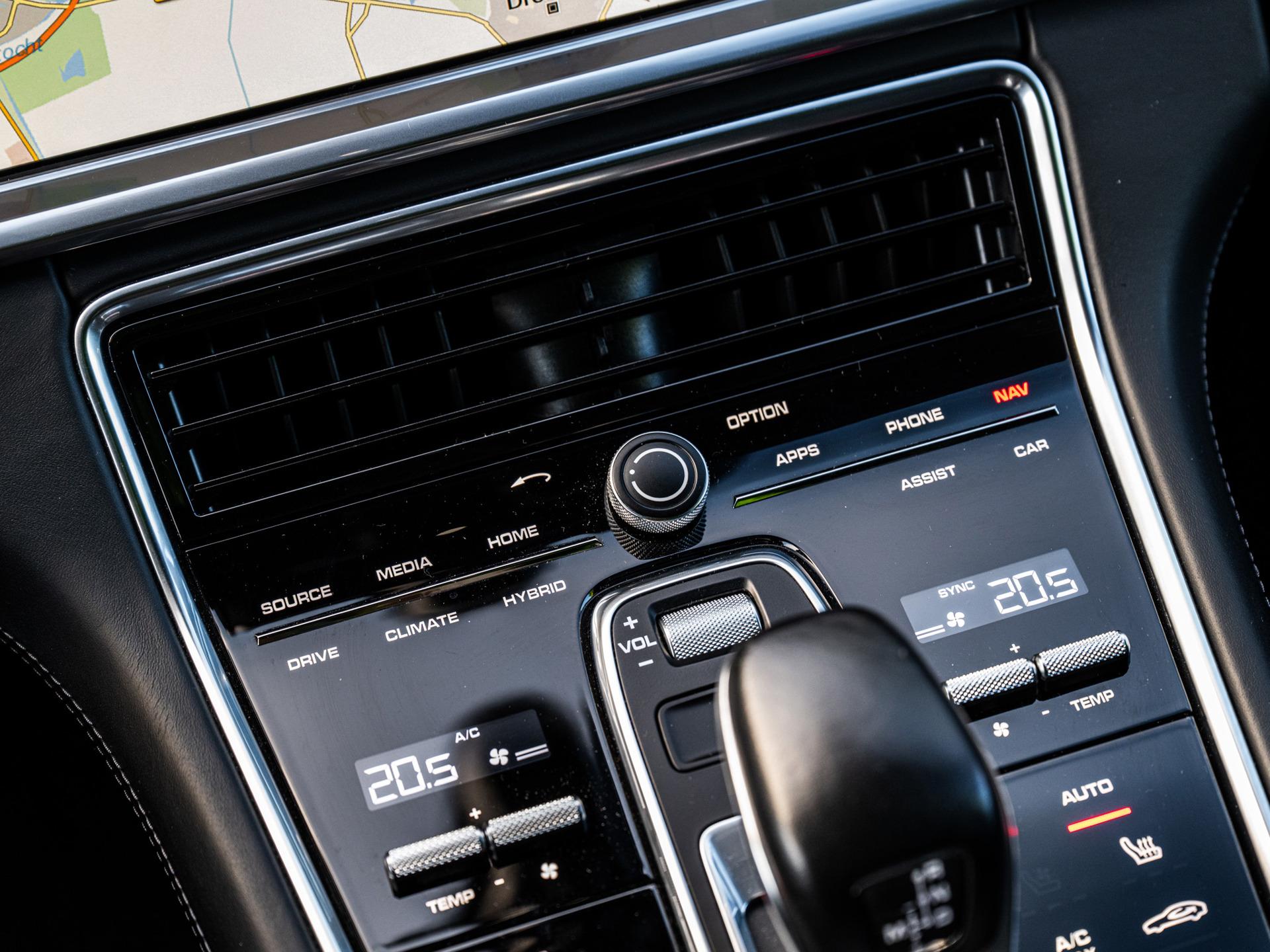 Foto van Porsche Panamera 4 E-hybrid