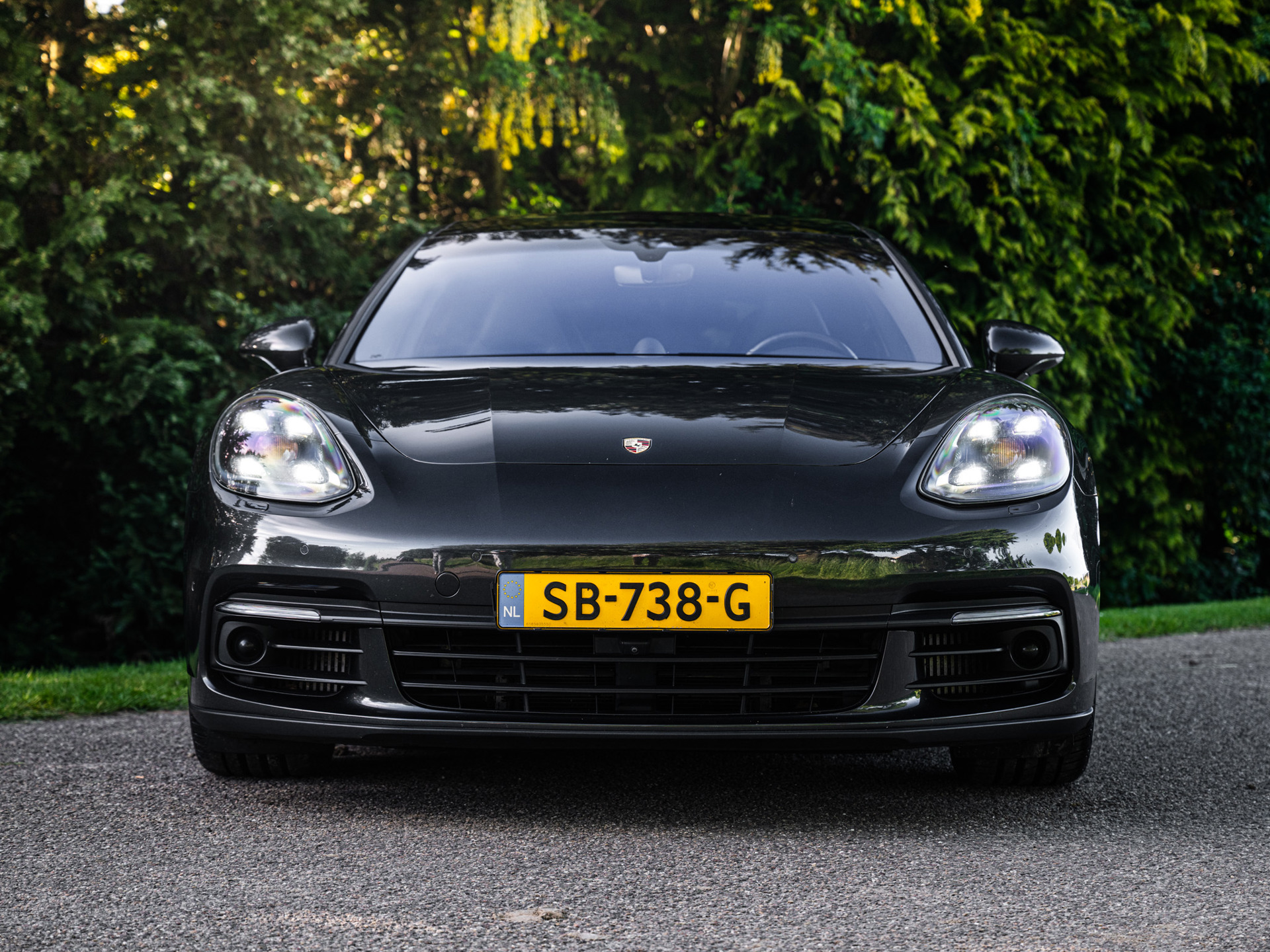 Foto van Porsche Panamera 4 E-hybrid