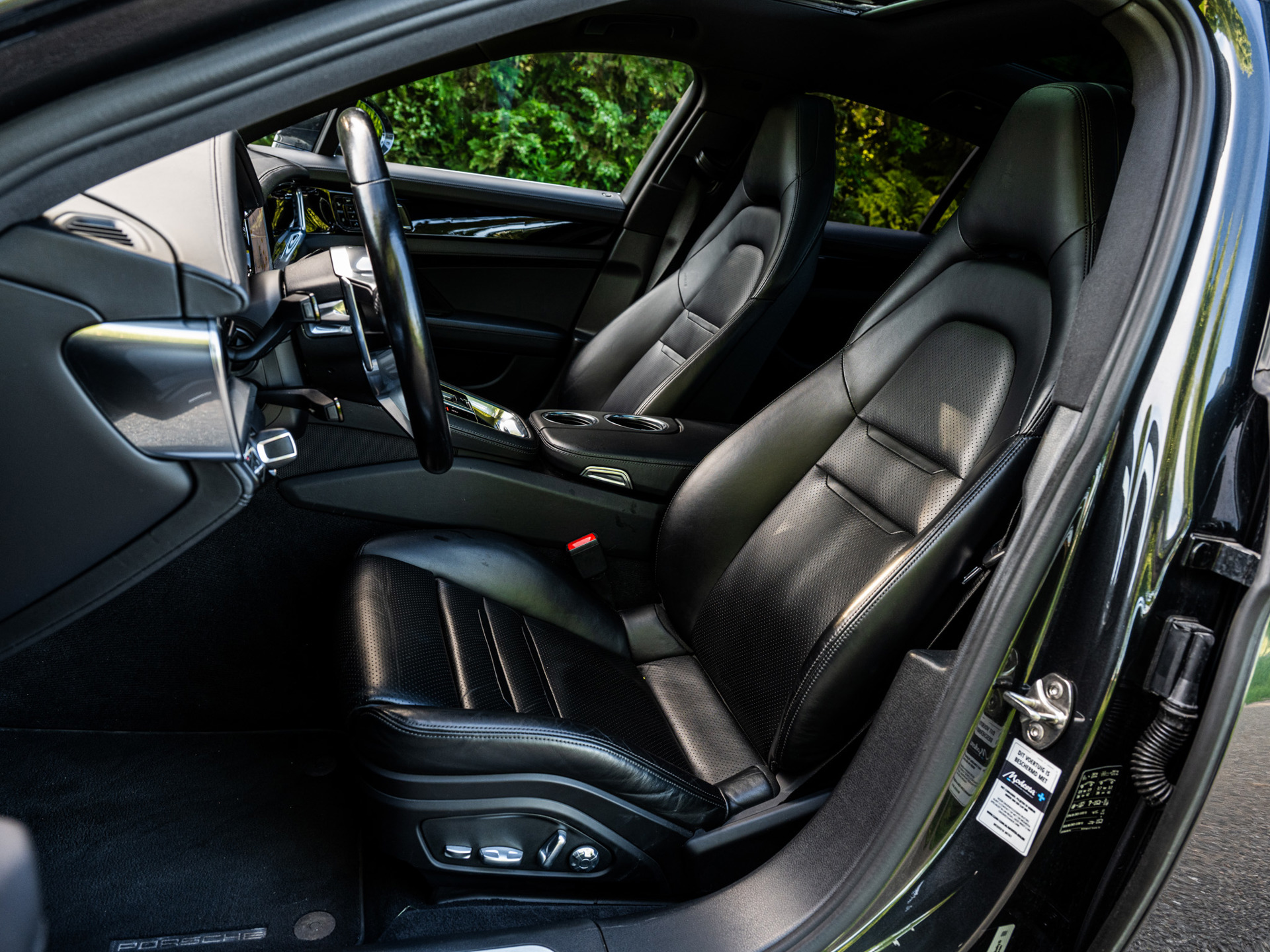 Foto van Porsche Panamera 4 E-hybrid