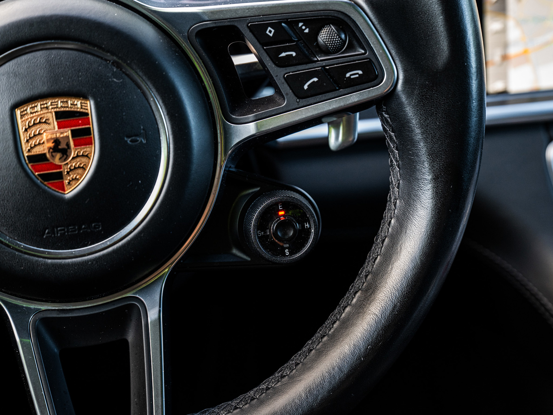 Foto van Porsche Panamera 4 E-hybrid