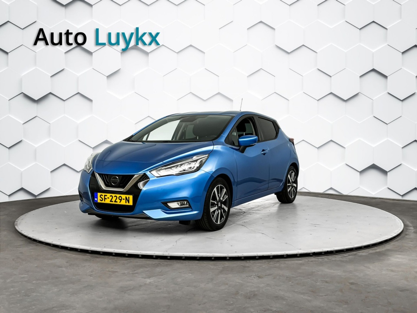 Nissan Nissan Micra 0.9 IG-T N-Connecta | Navigatie | Cruise Control | Parkeercamera 2018 - voorkant
