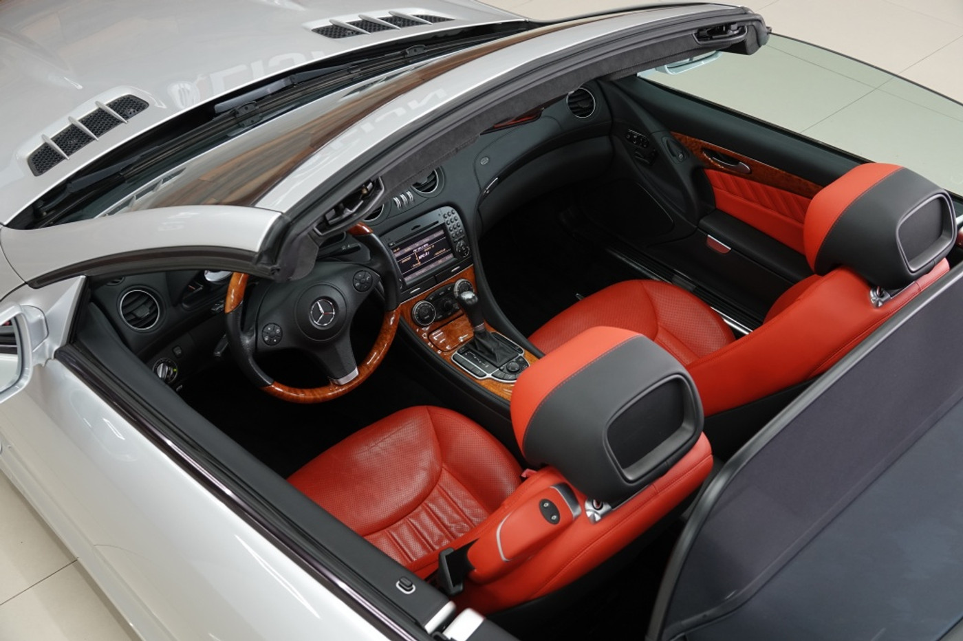Foto van Mercedes-Benz SL 500