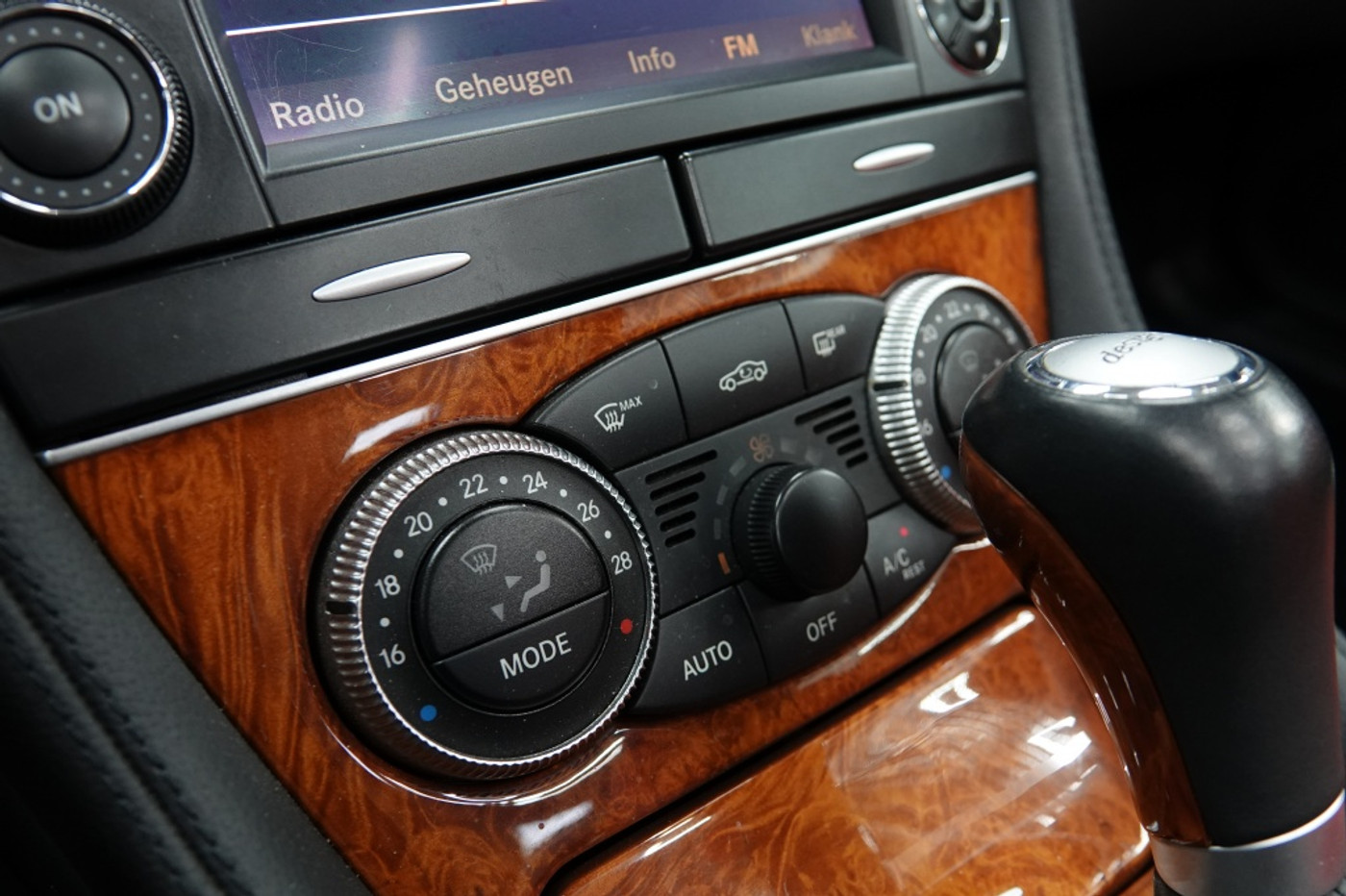 Foto van Mercedes-Benz SL 500