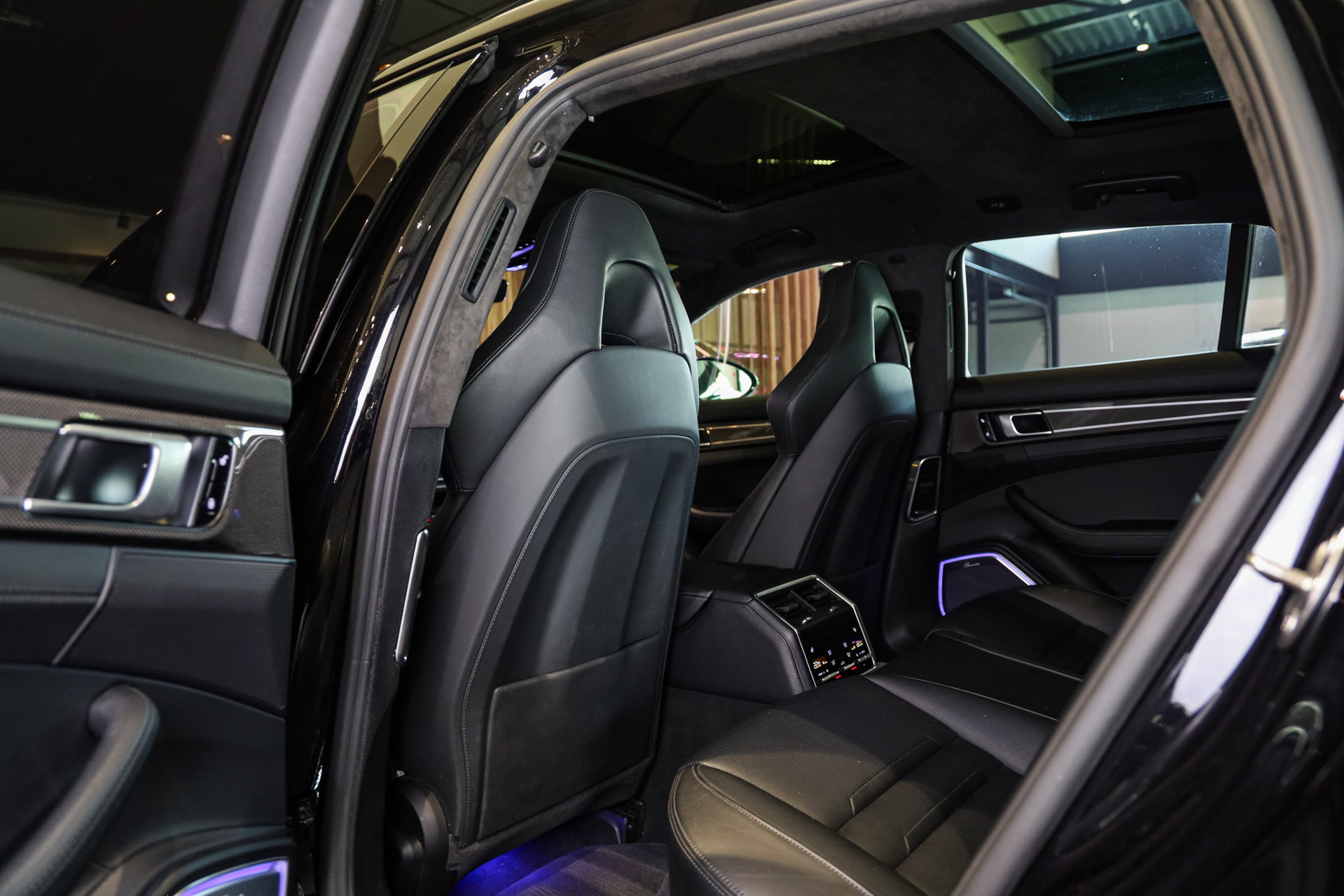 Foto van Porsche Panamera Turbo S E-hybrid