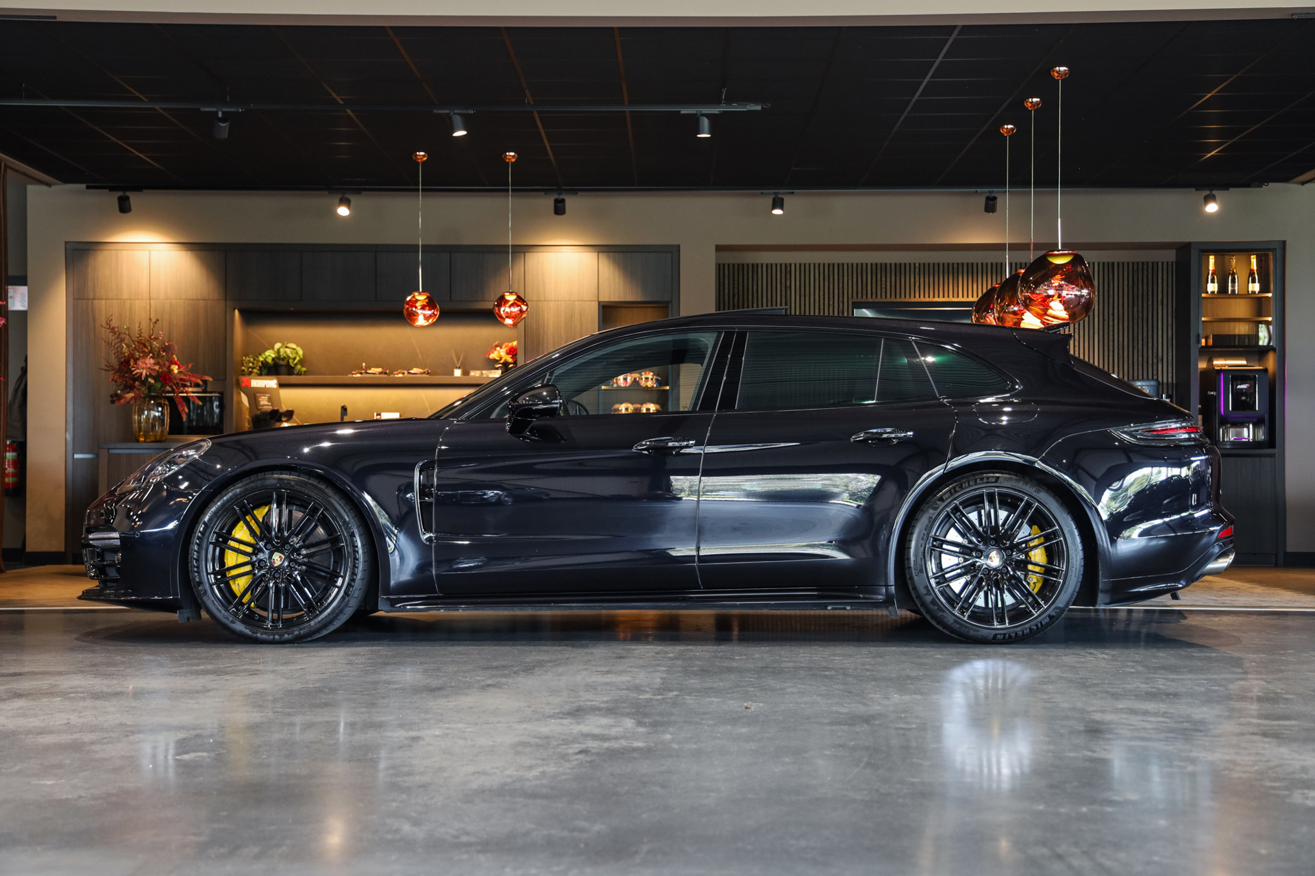 Foto van Porsche Panamera Turbo S E-hybrid