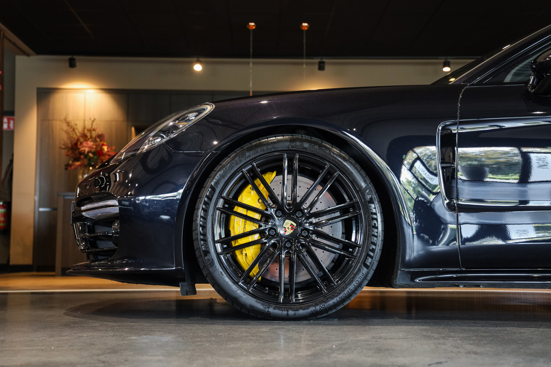 Foto van Porsche Panamera Turbo S E-hybrid