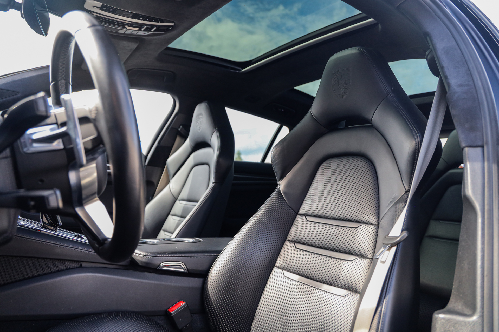Foto van Porsche Panamera Turbo S E-hybrid