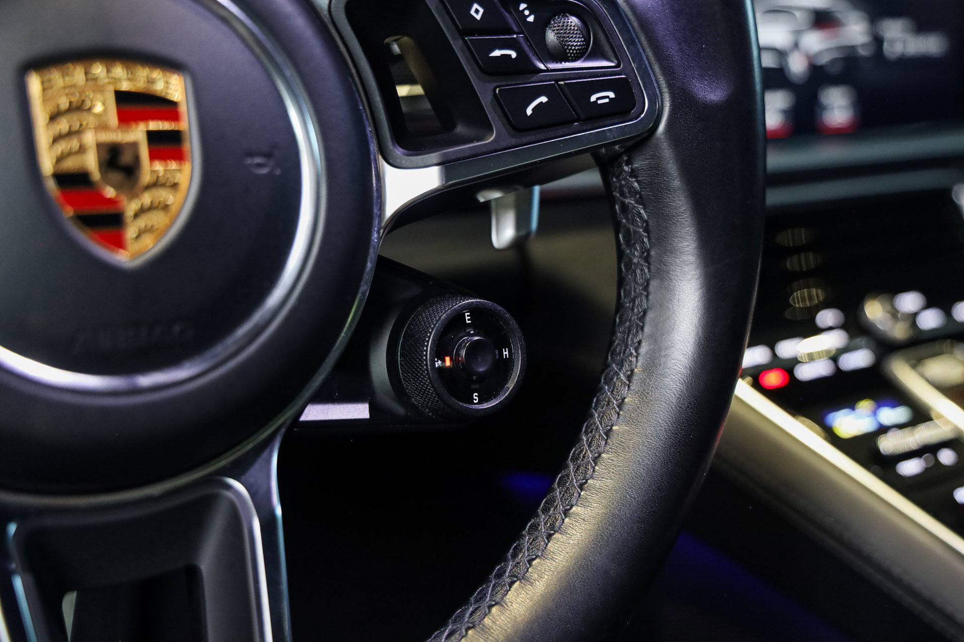 Foto van Porsche Panamera Turbo S E-hybrid