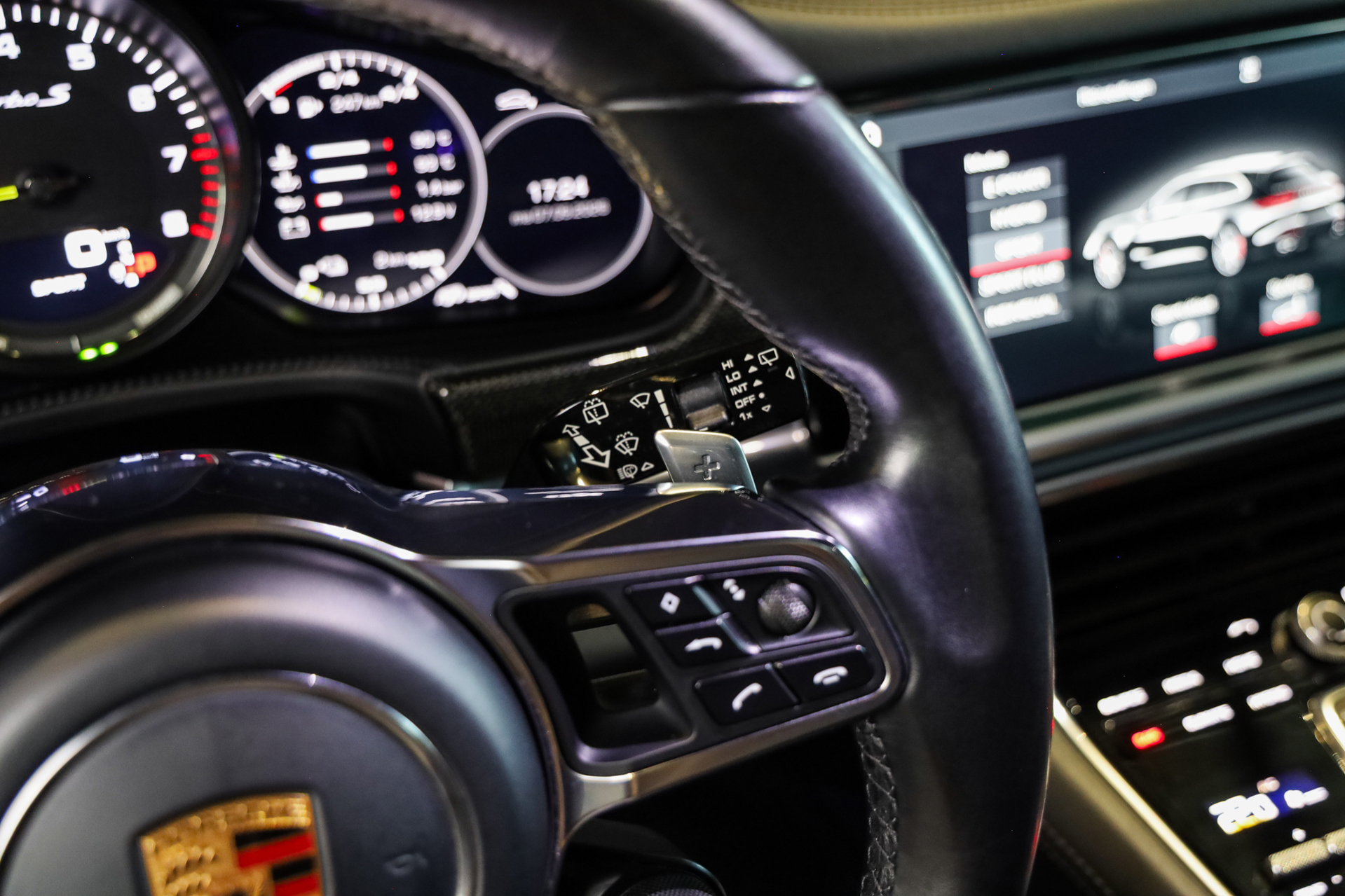 Foto van Porsche Panamera Turbo S E-hybrid