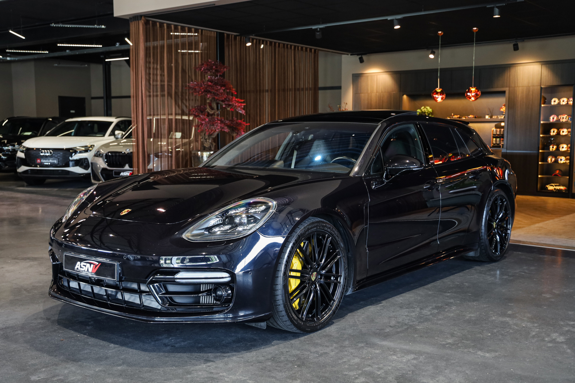 Foto van Porsche Panamera Turbo S E-hybrid