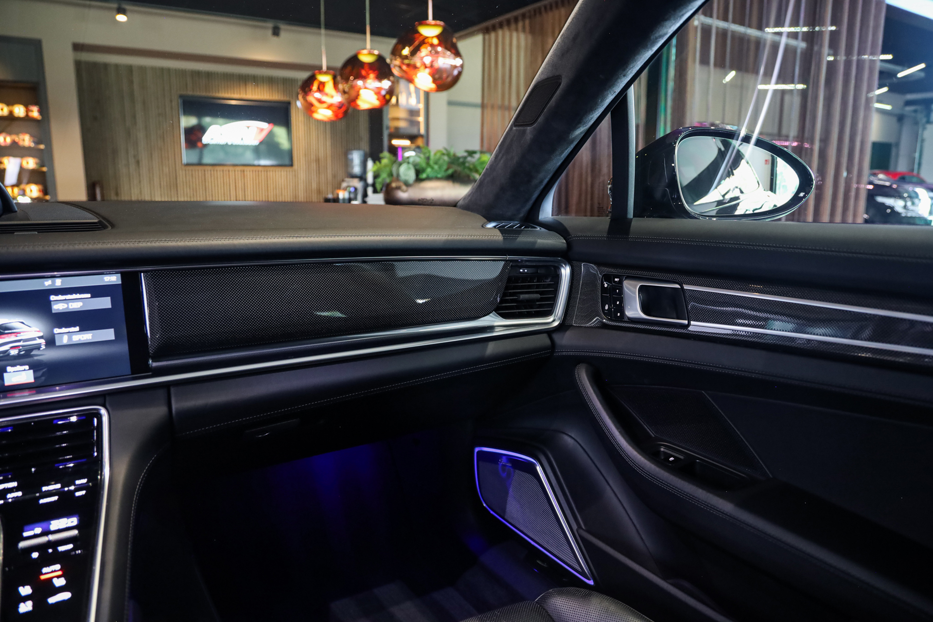Foto van Porsche Panamera Turbo S E-hybrid