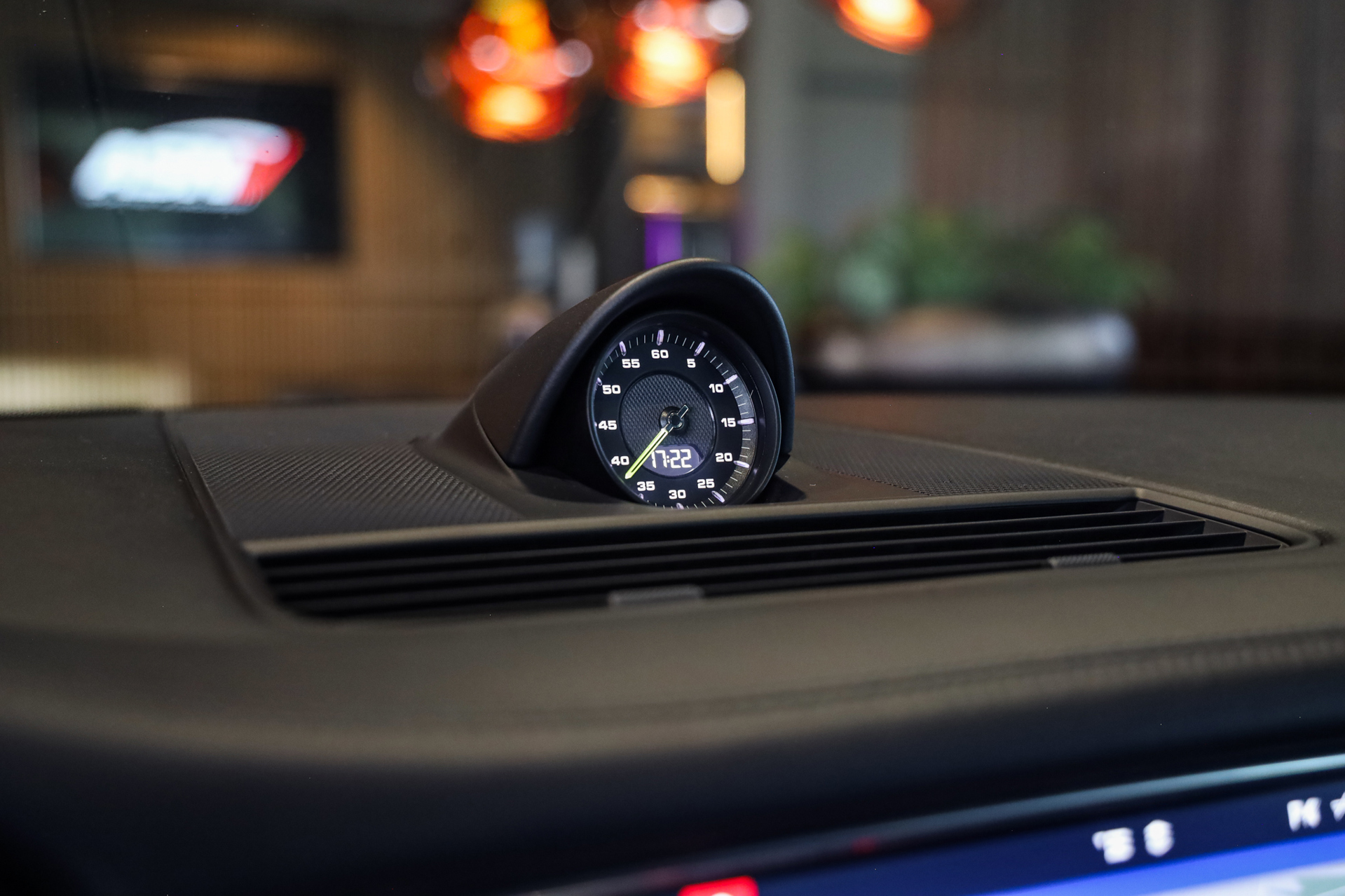 Foto van Porsche Panamera Turbo S E-hybrid