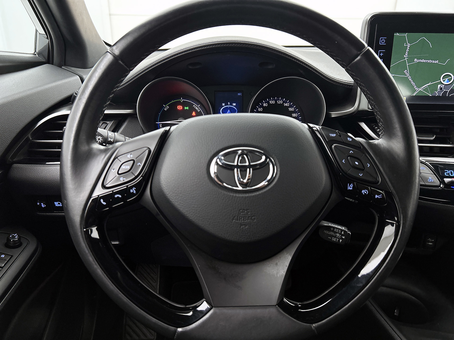 Foto van Toyota Toyota C-hr