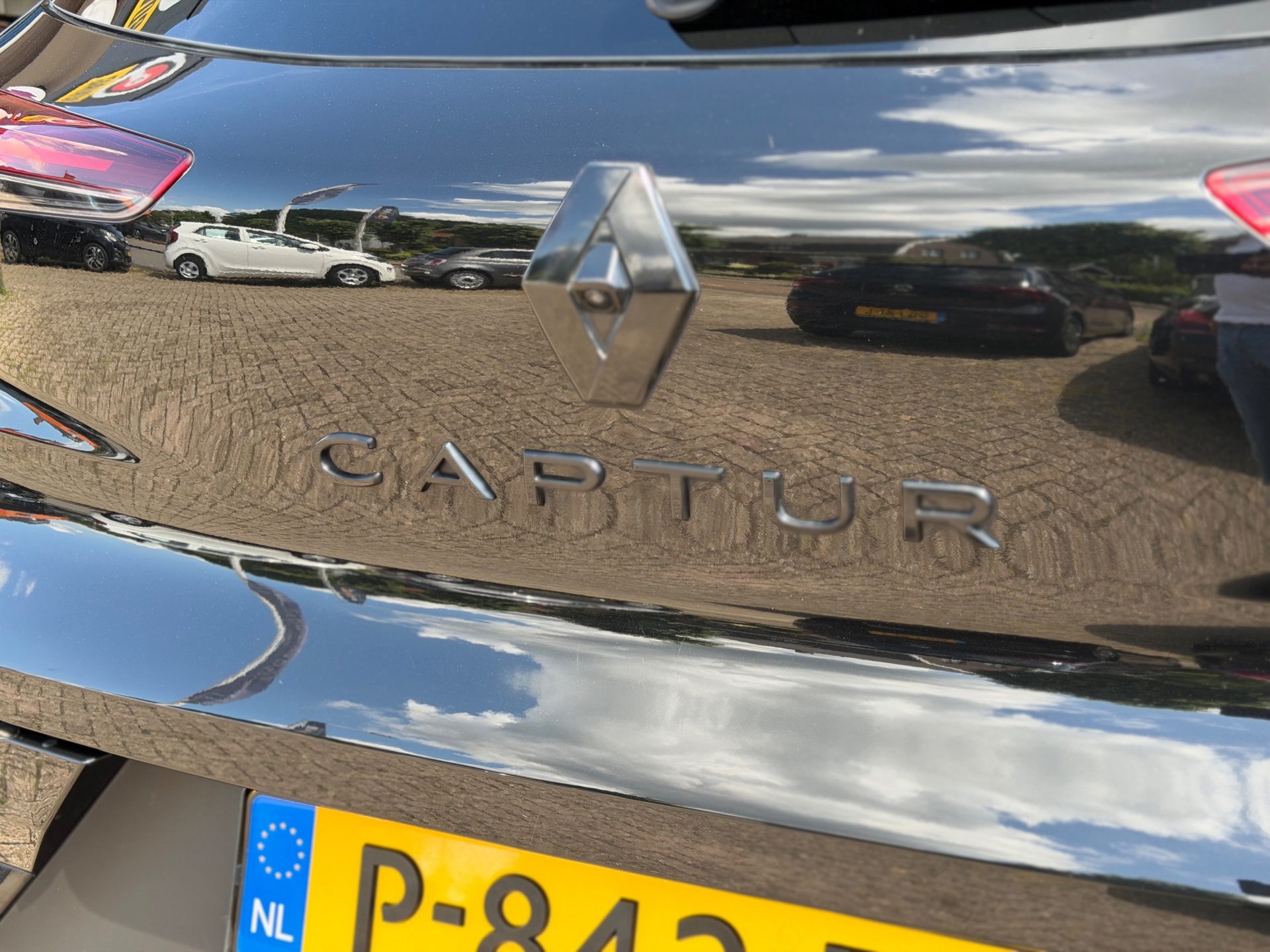 Foto van Renault Captur (e-tech Hybrid)