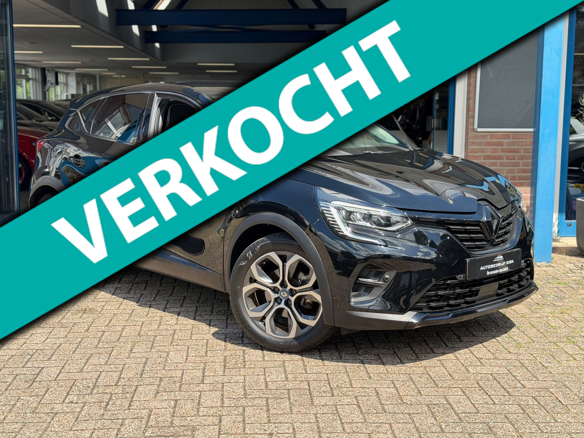 Renault Captur (e-tech Hybrid) 1.6 E-Tech Hybrid 145 Intens AUT NAVI NAP! 2021 - voorkant