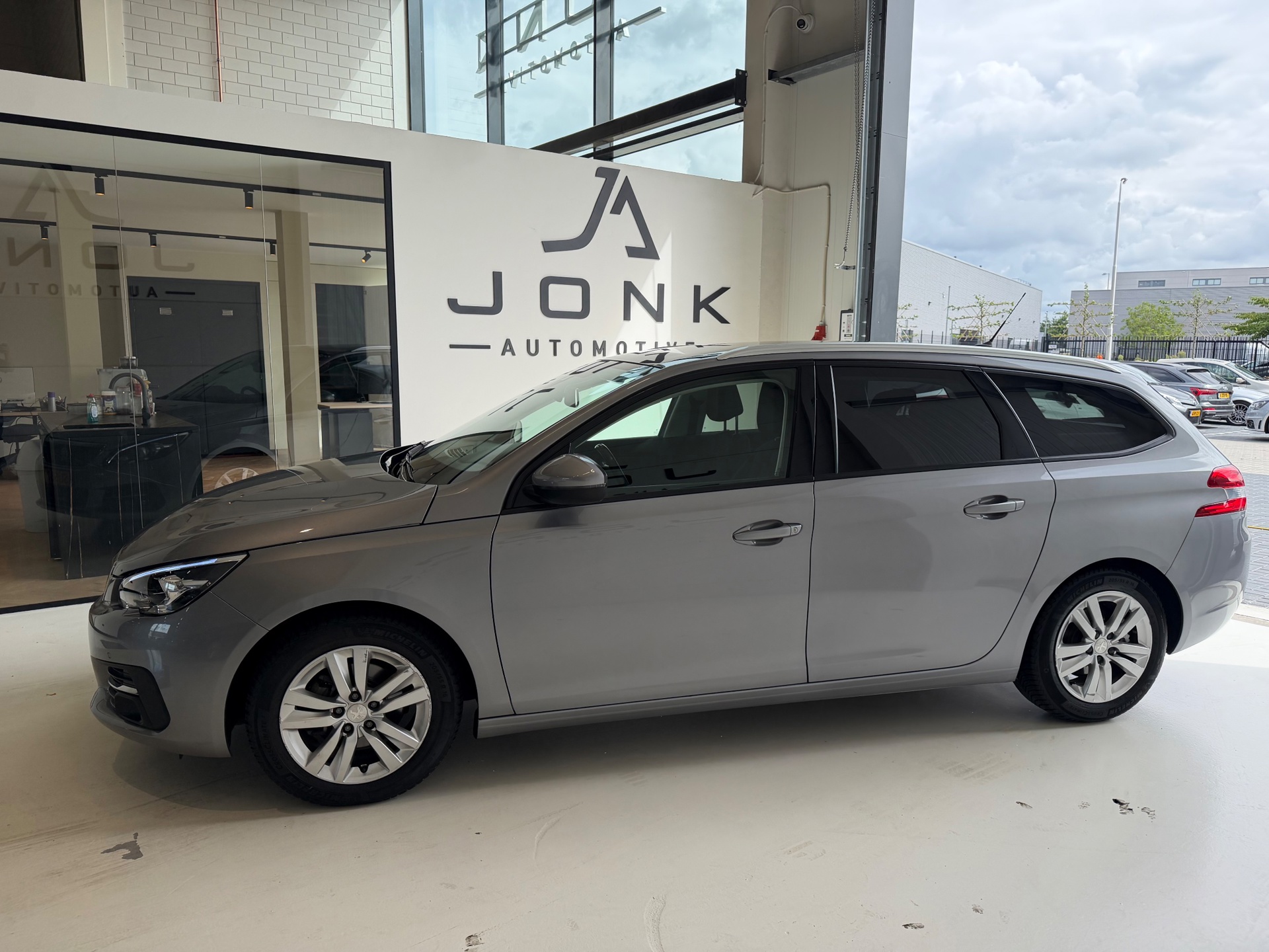 Foto van Peugeot 308 SW
