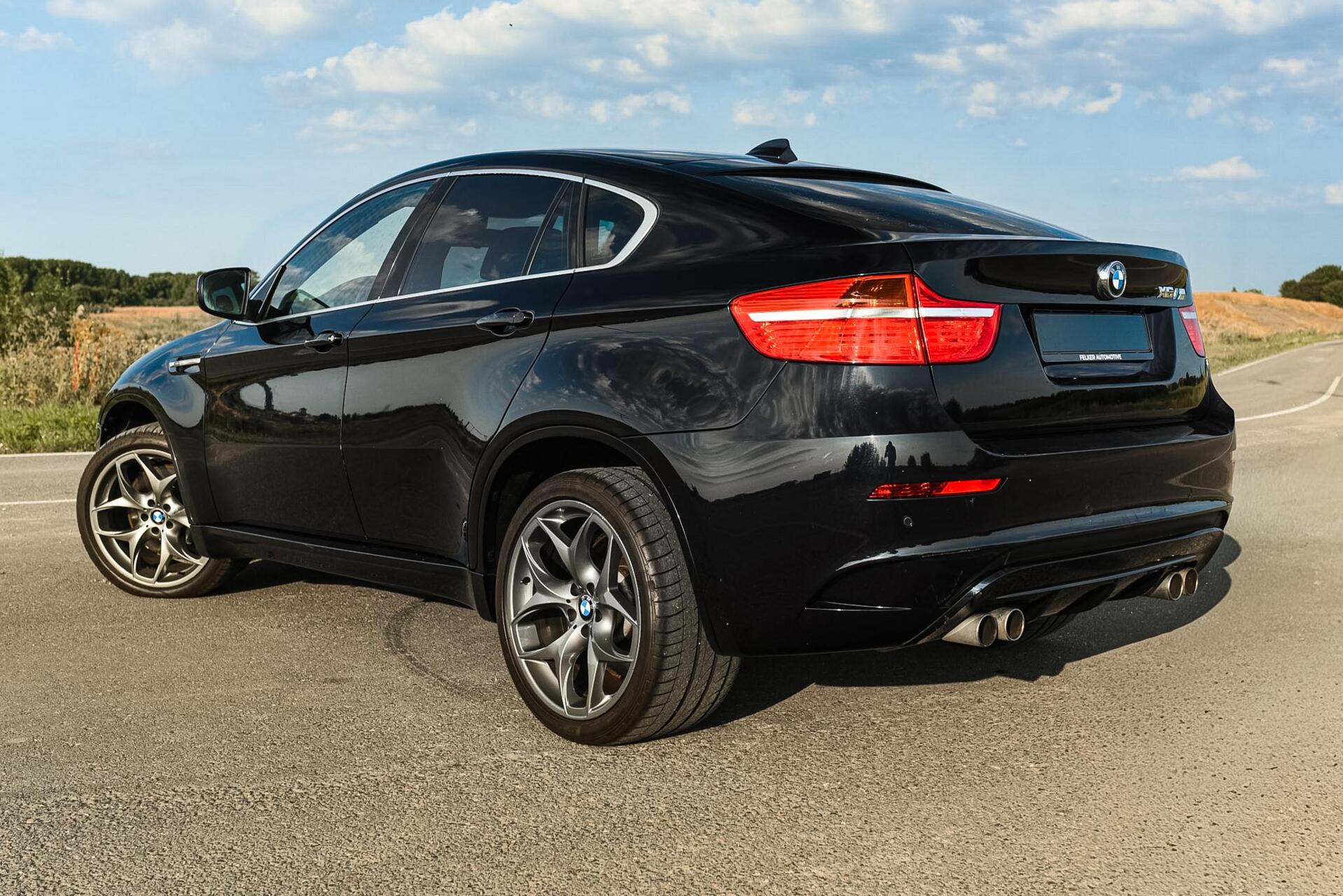 Foto van BMW X6 M