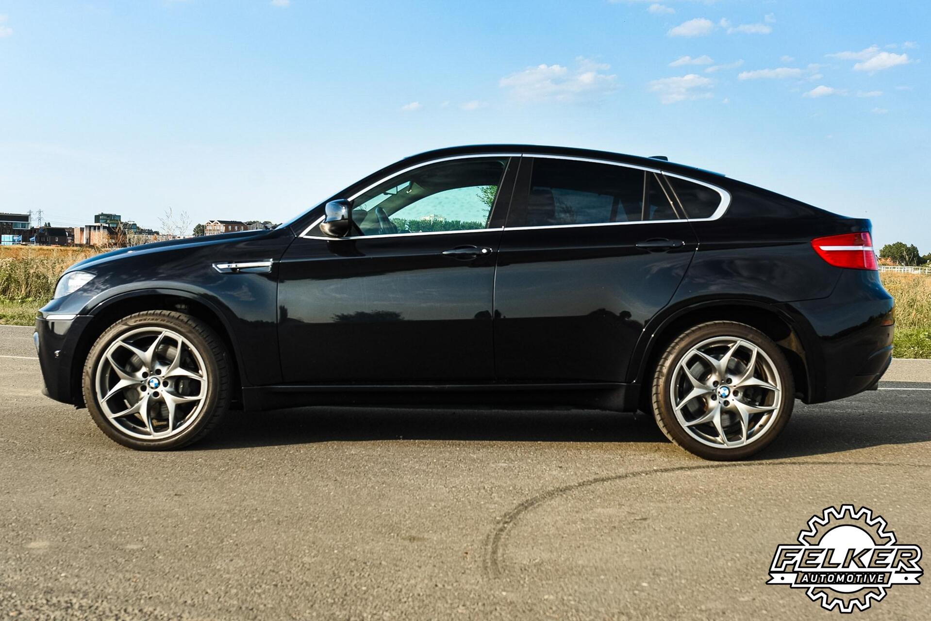 Foto van BMW X6 M