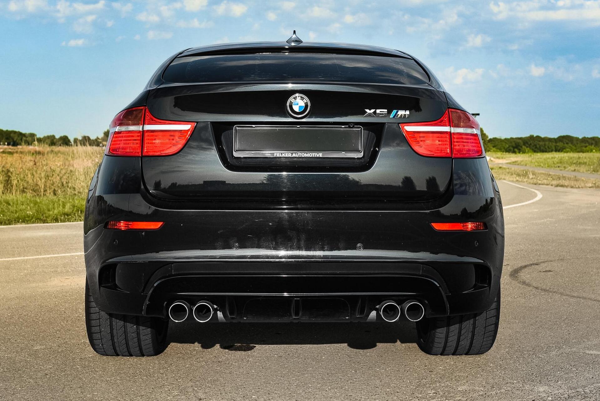 Foto van BMW X6 M