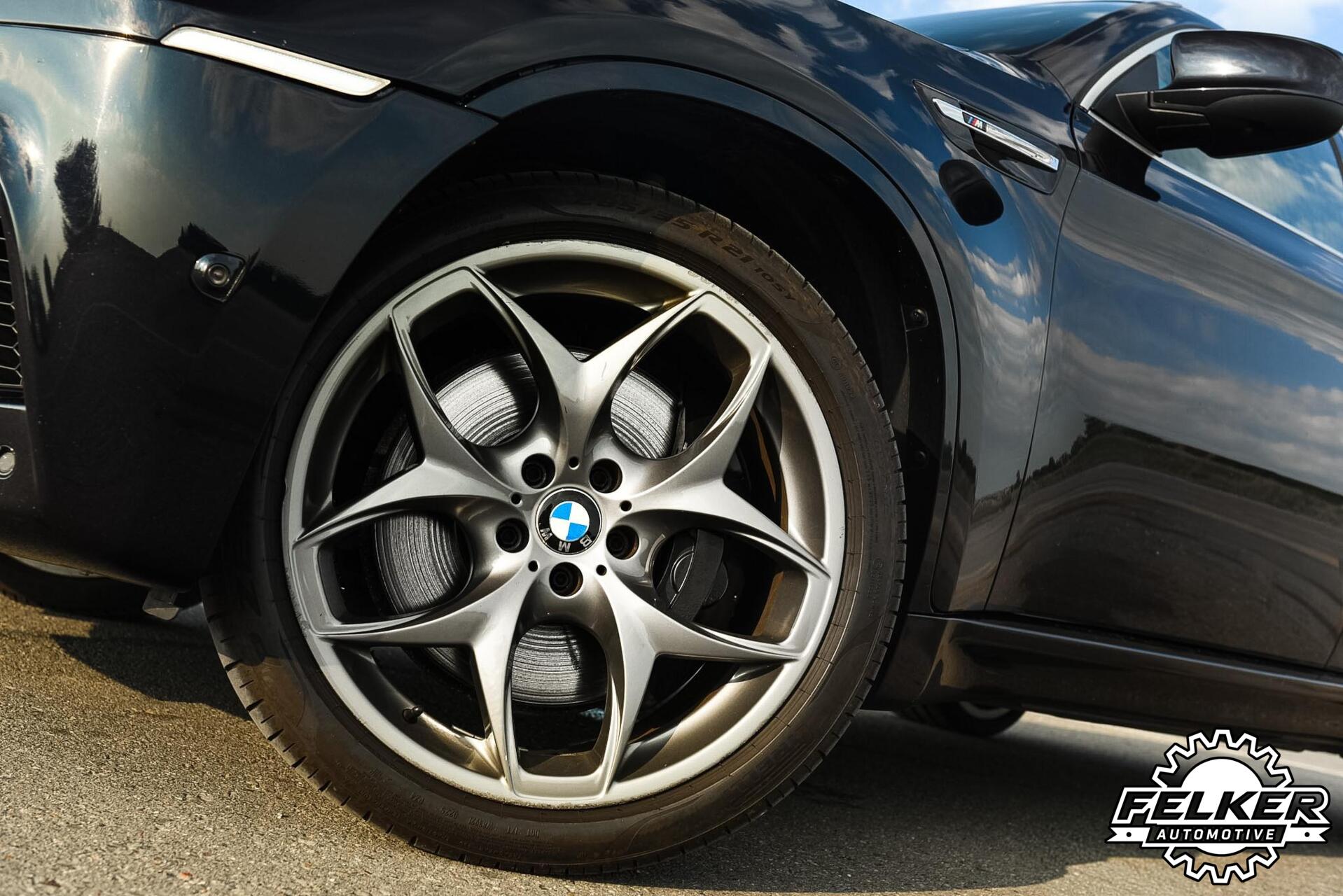 Foto van BMW X6 M
