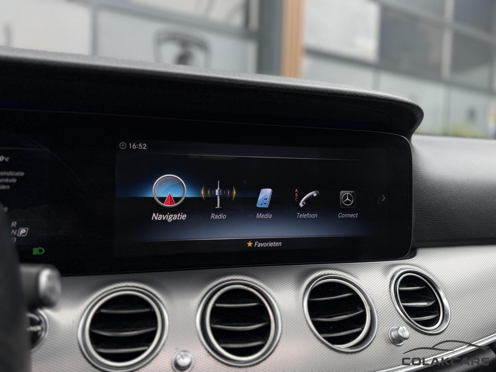 Foto van Mercedes-Benz E 220 D
