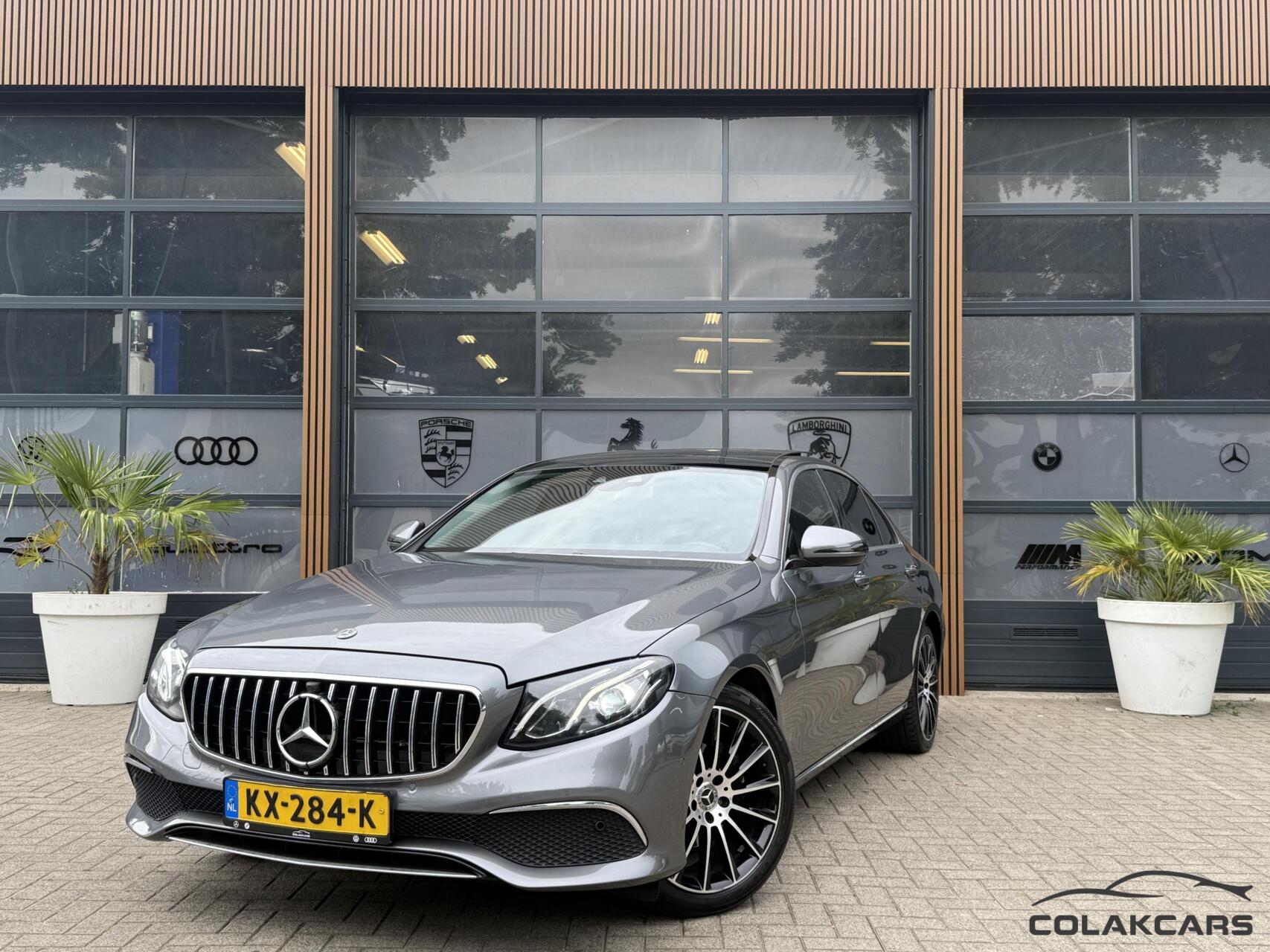 Foto van Mercedes-Benz E 220 D