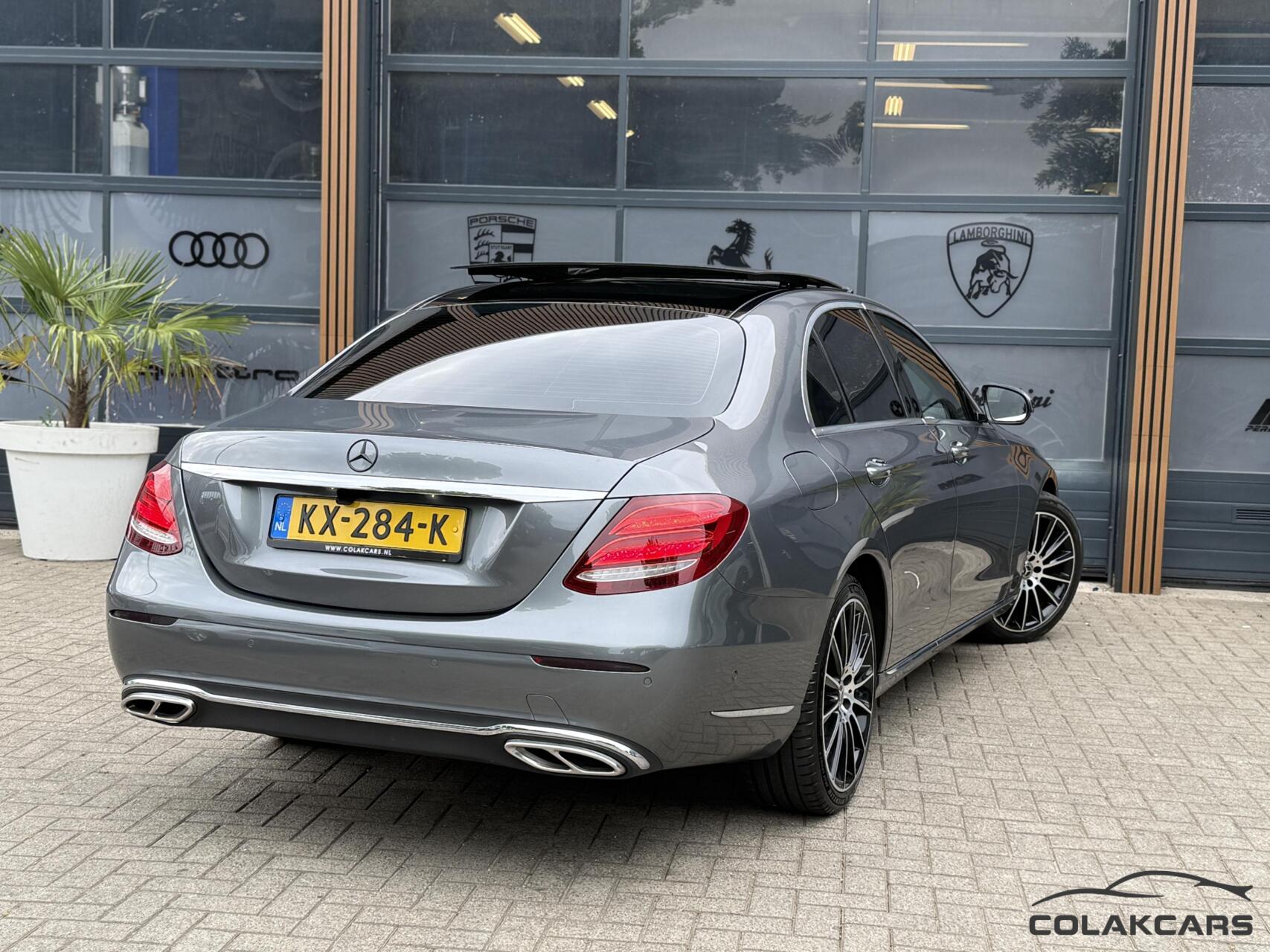 Foto van Mercedes-Benz E 220 D