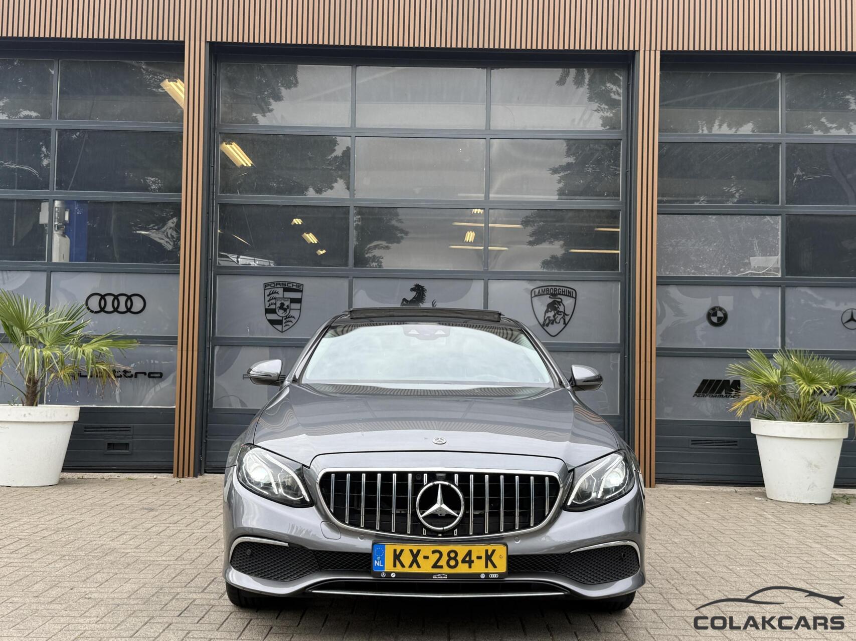 Foto van Mercedes-Benz E 220 D