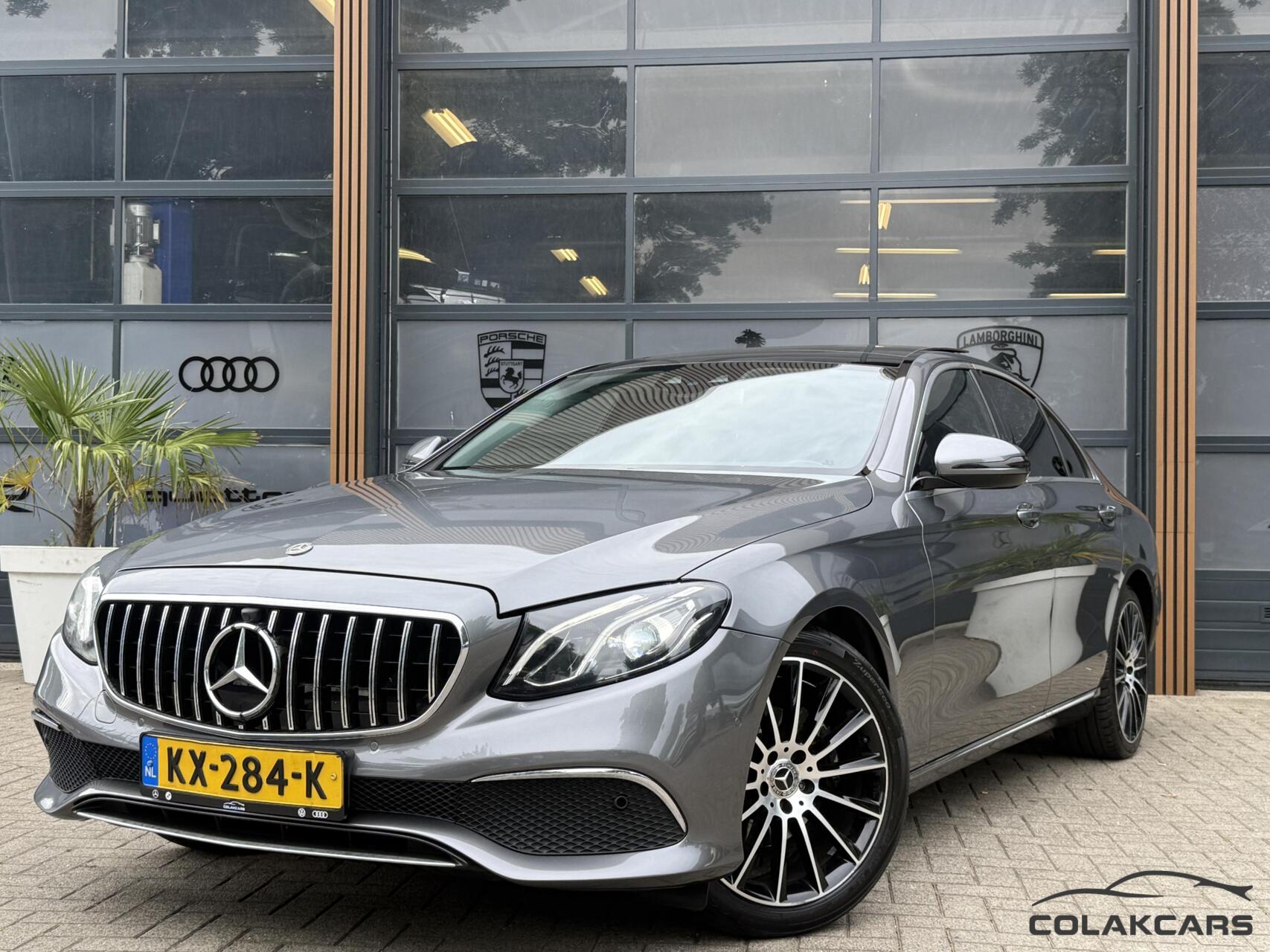 Foto van Mercedes-Benz E 220 D
