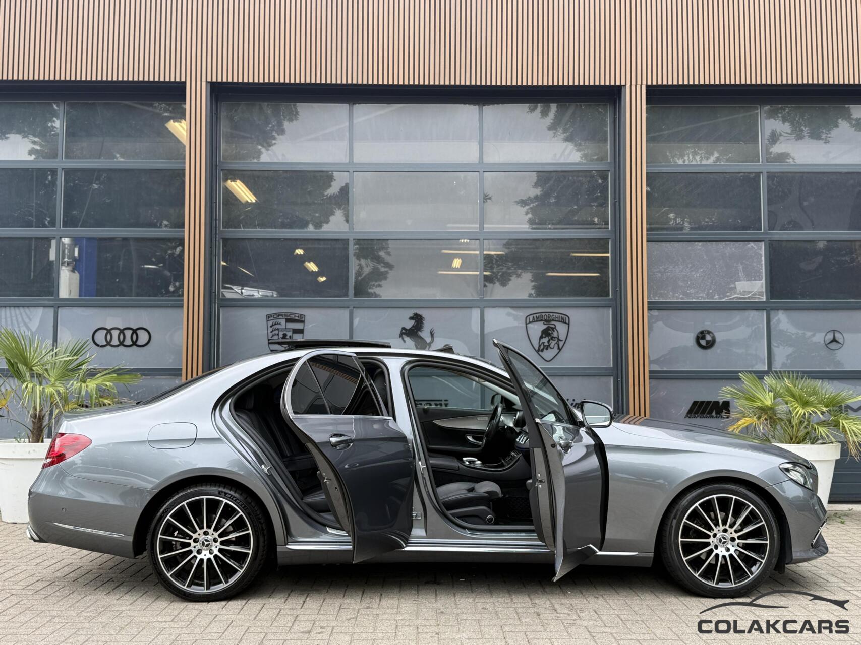 Foto van Mercedes-Benz E 220 D