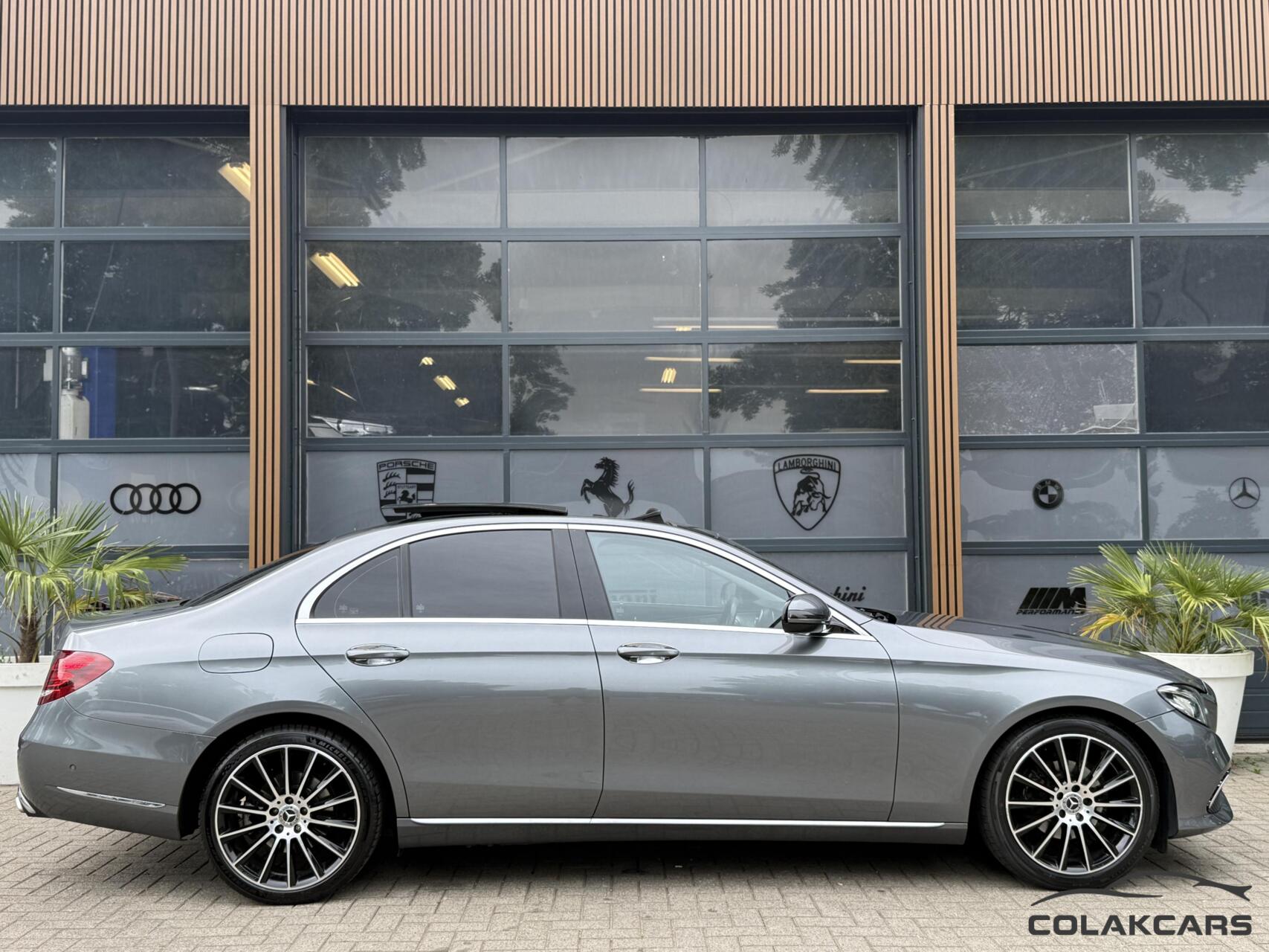 Foto van Mercedes-Benz E 220 D