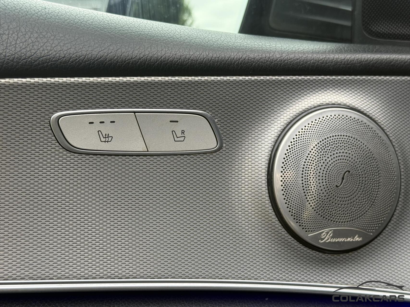 Foto van Mercedes-Benz E 220 D