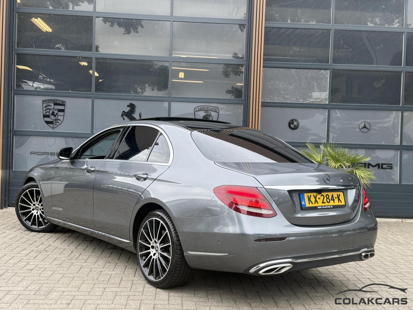 Foto van Mercedes-Benz E 220 D