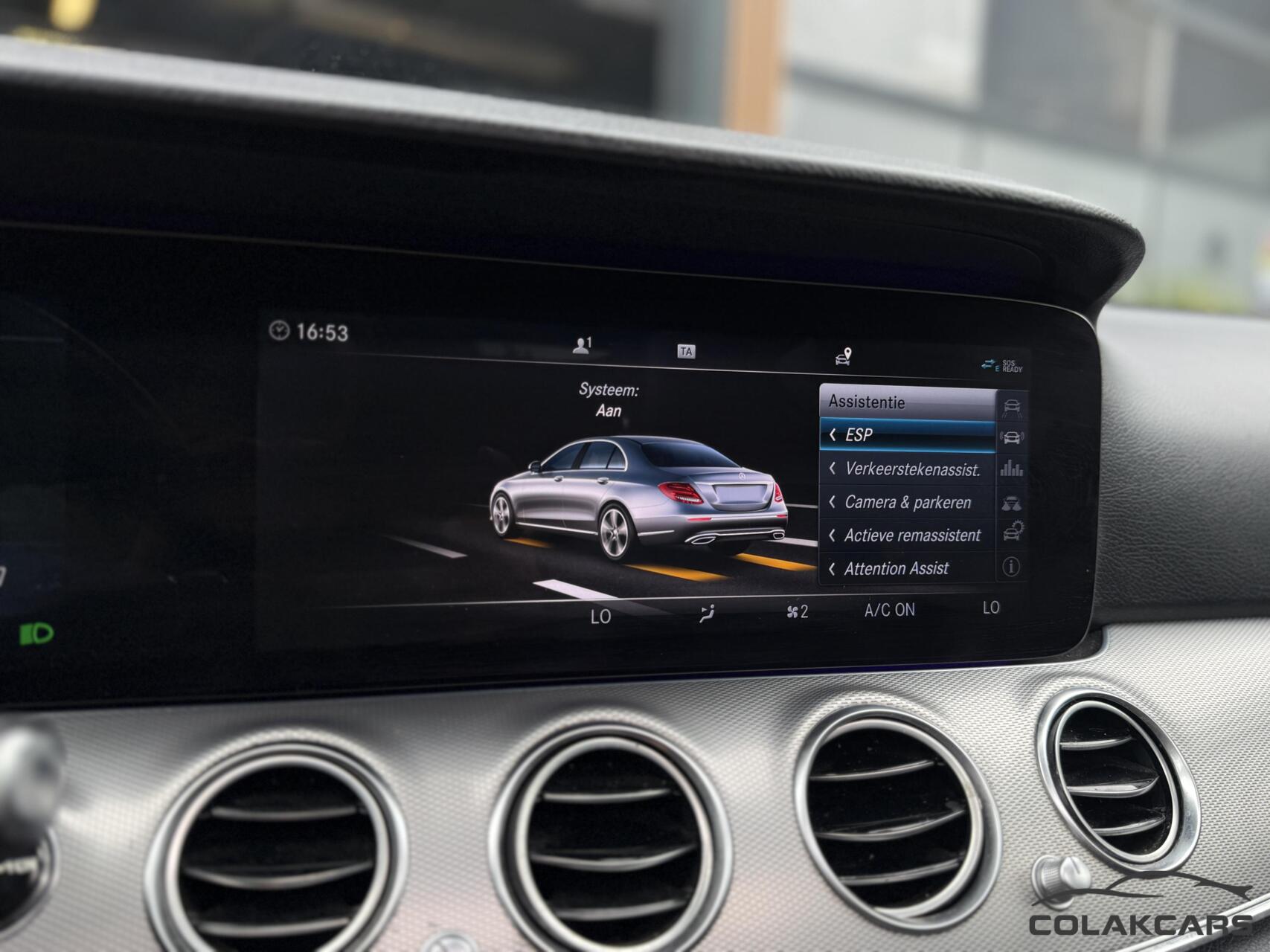 Foto van Mercedes-Benz E 220 D