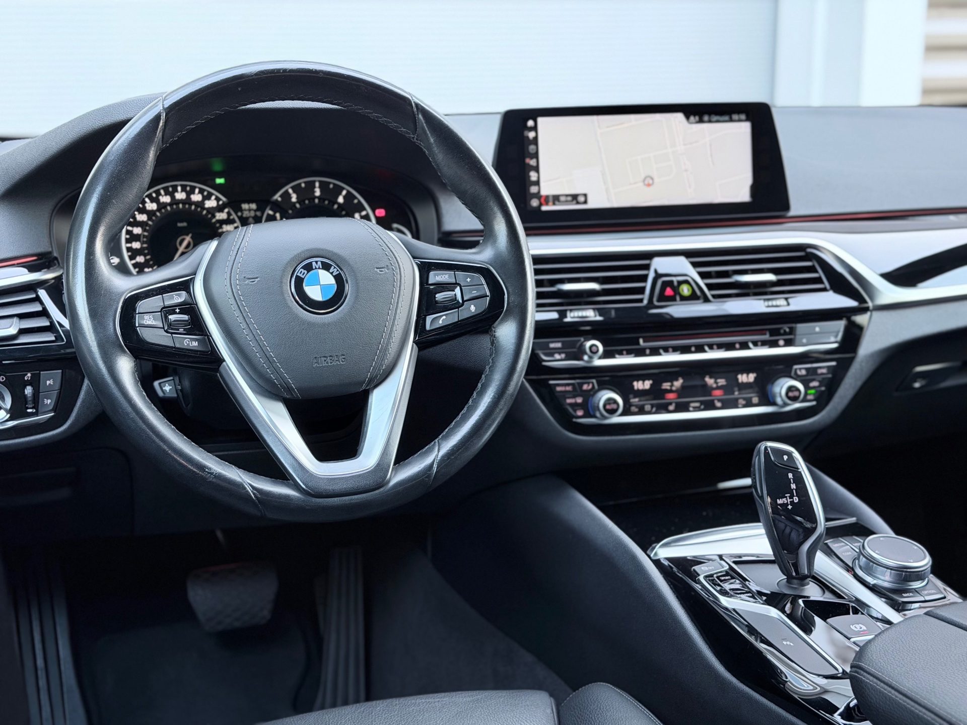 Foto van BMW 540i