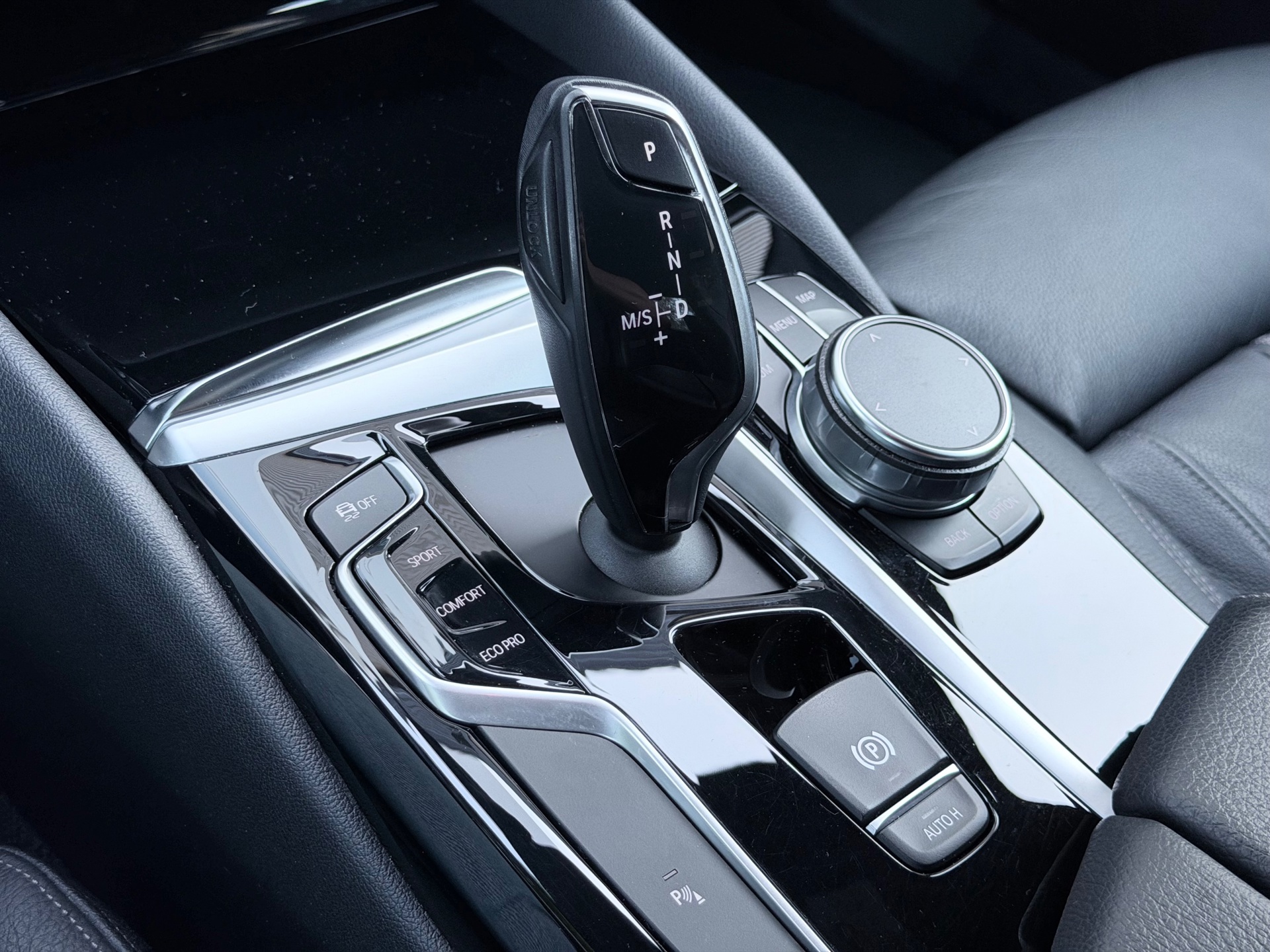 Foto van BMW 540i