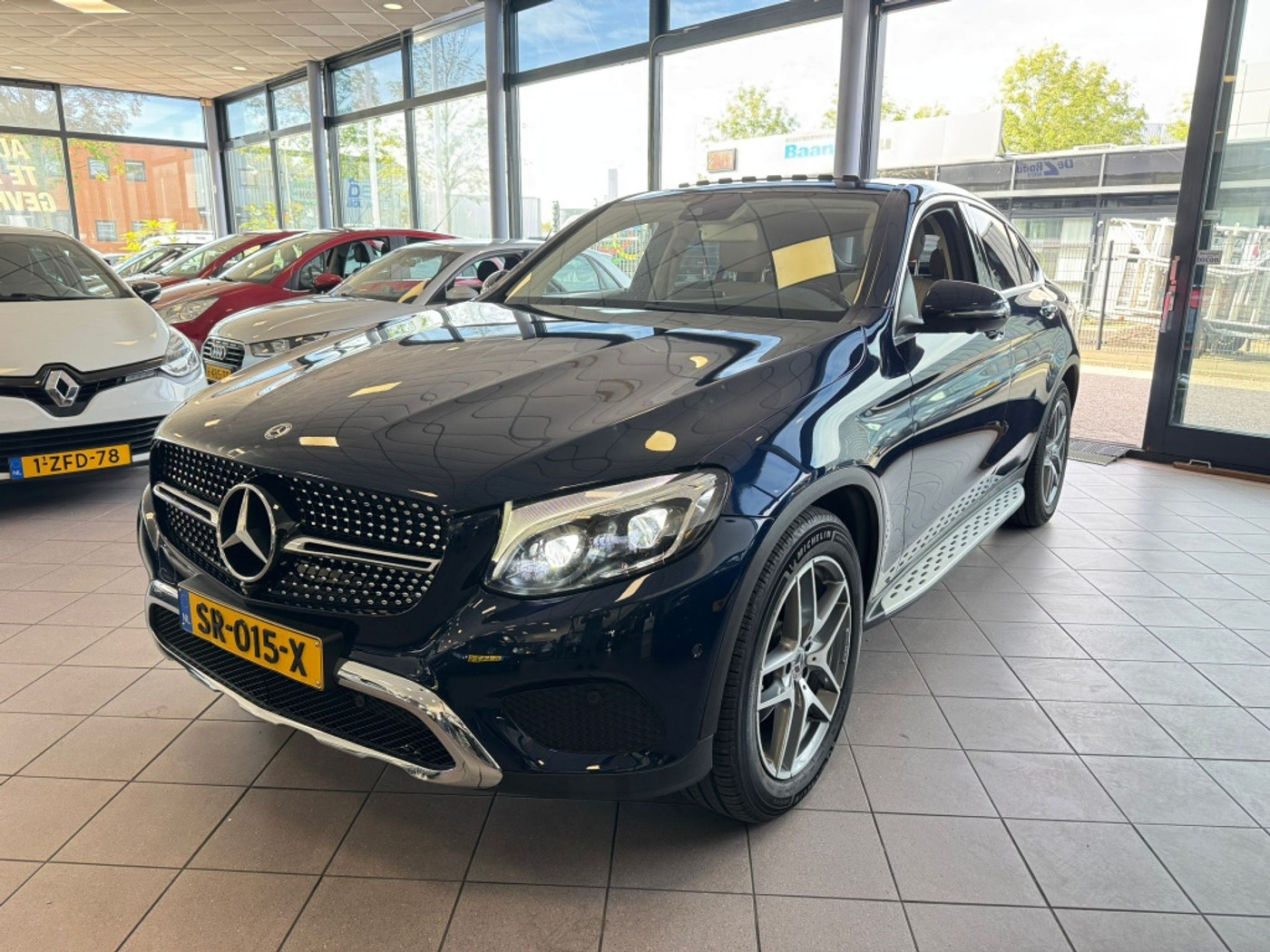 Mercedes-Benz GLC 250 4Matic 250 4M. Prem Plus CARPLAY APK 8-26 100% OND. BJ 2018 !!! 2018 - voorkant
