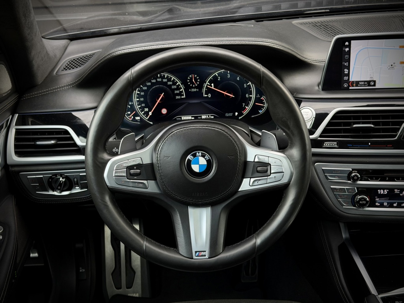 Foto van BMW 750li xDrive