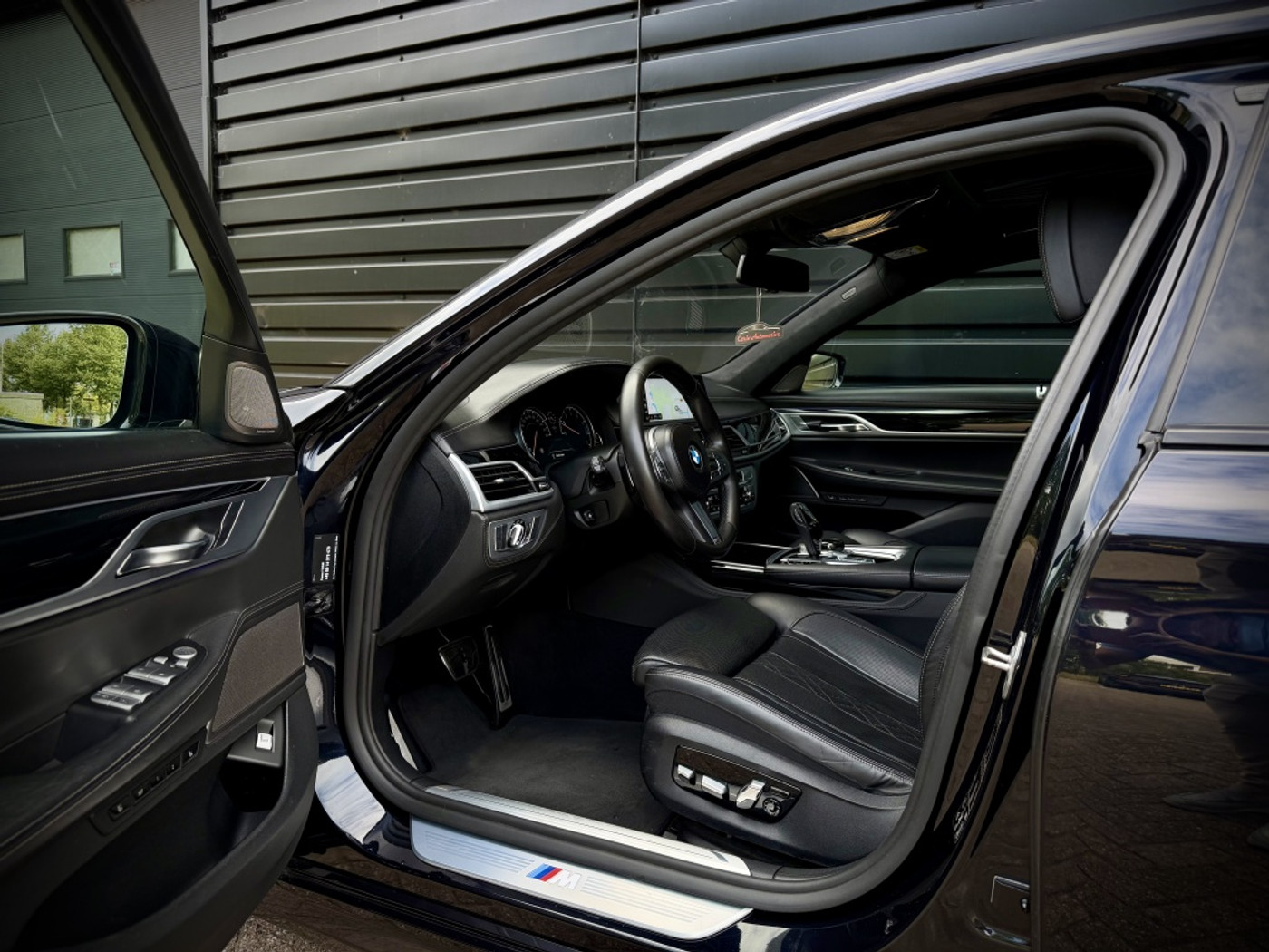 Foto van BMW 750li xDrive