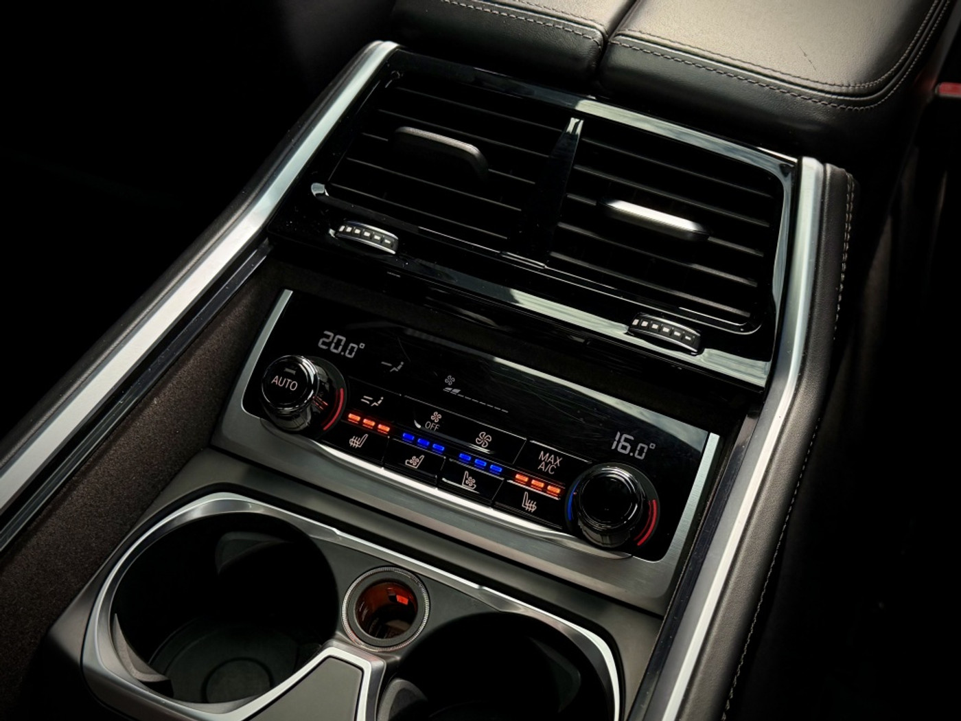Foto van BMW 750li xDrive