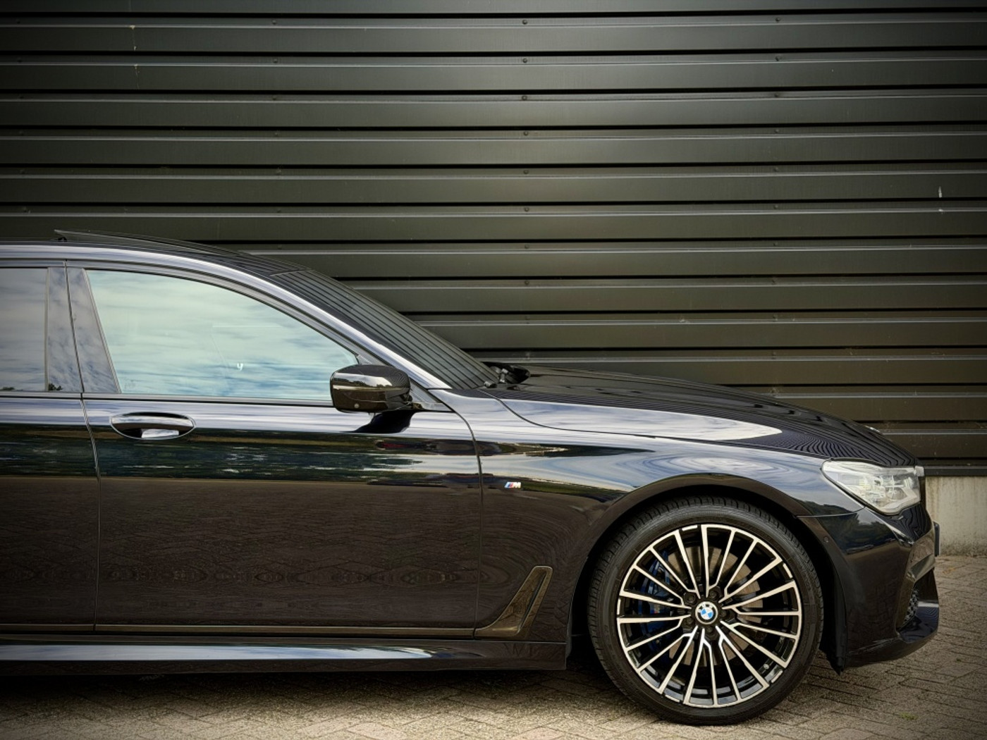 Foto van BMW 750li xDrive