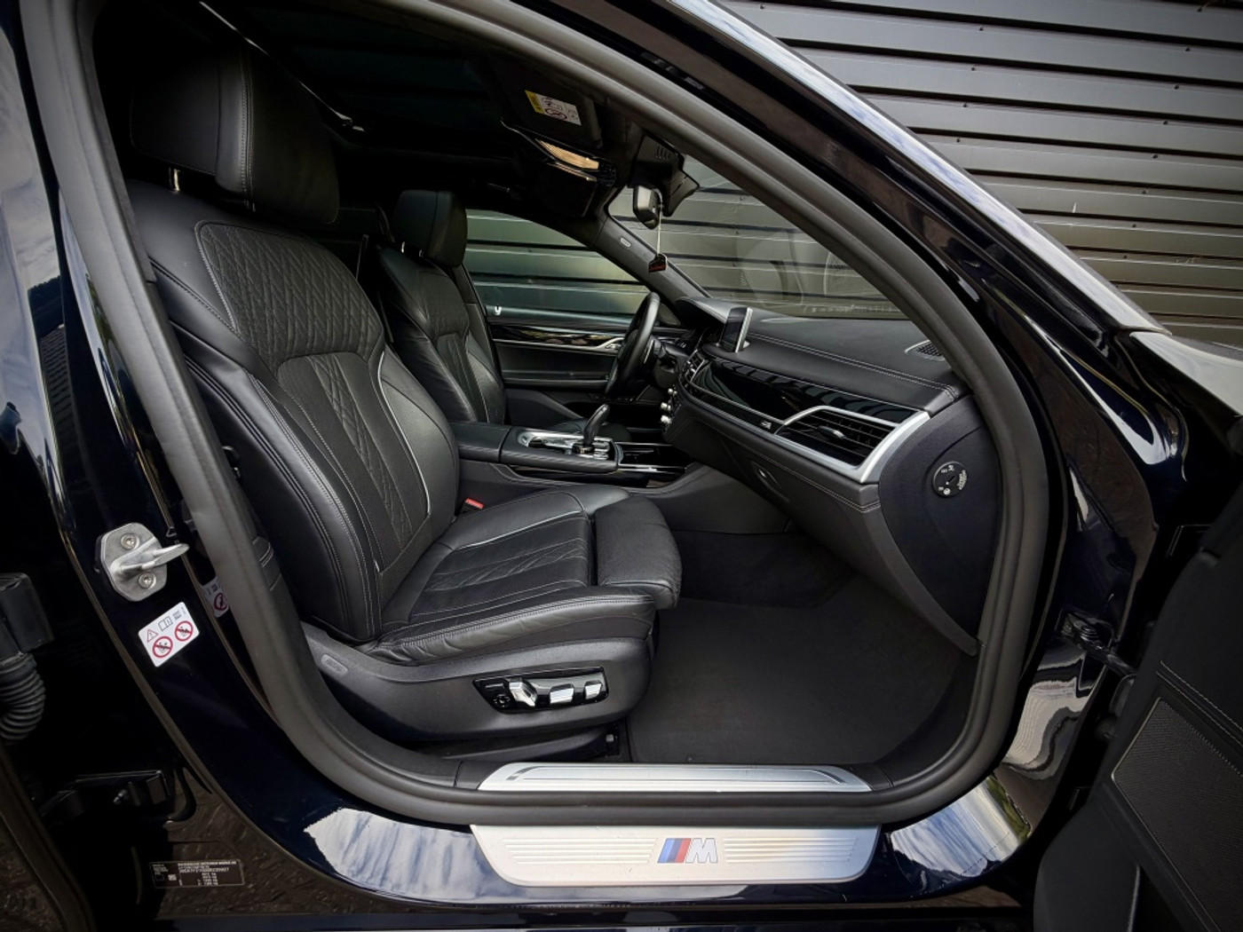 Foto van BMW 750li xDrive