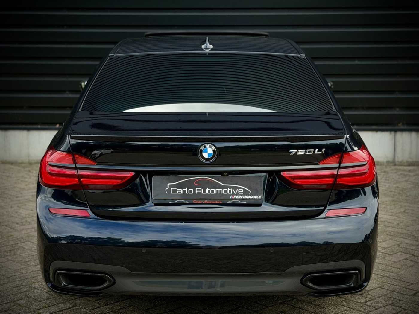 Foto van BMW 750li xDrive