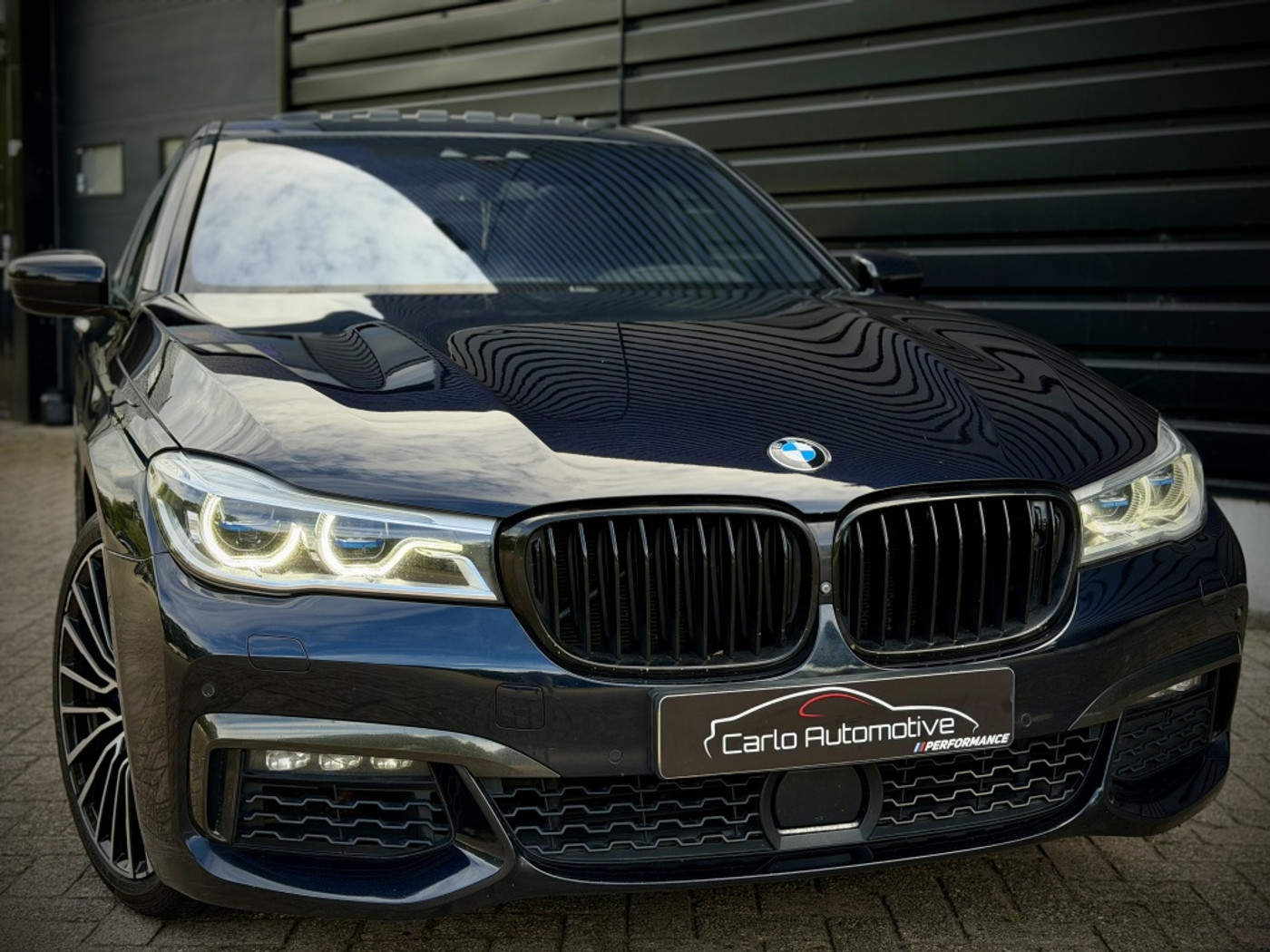 Foto van BMW 750li xDrive