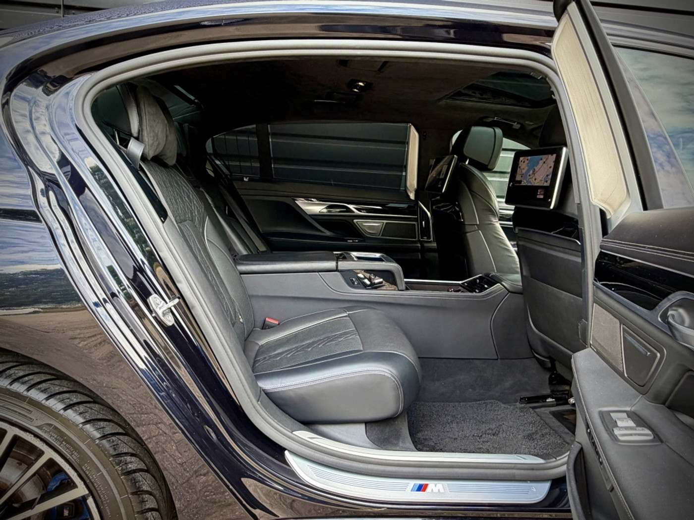 Foto van BMW 750li xDrive