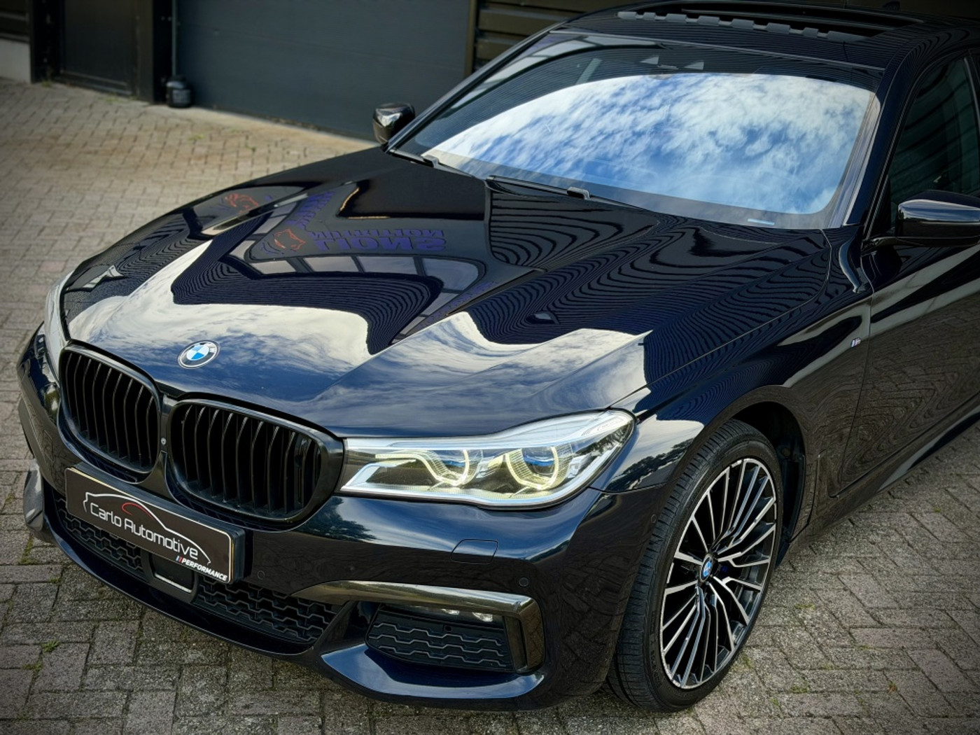 Foto van BMW 750li xDrive
