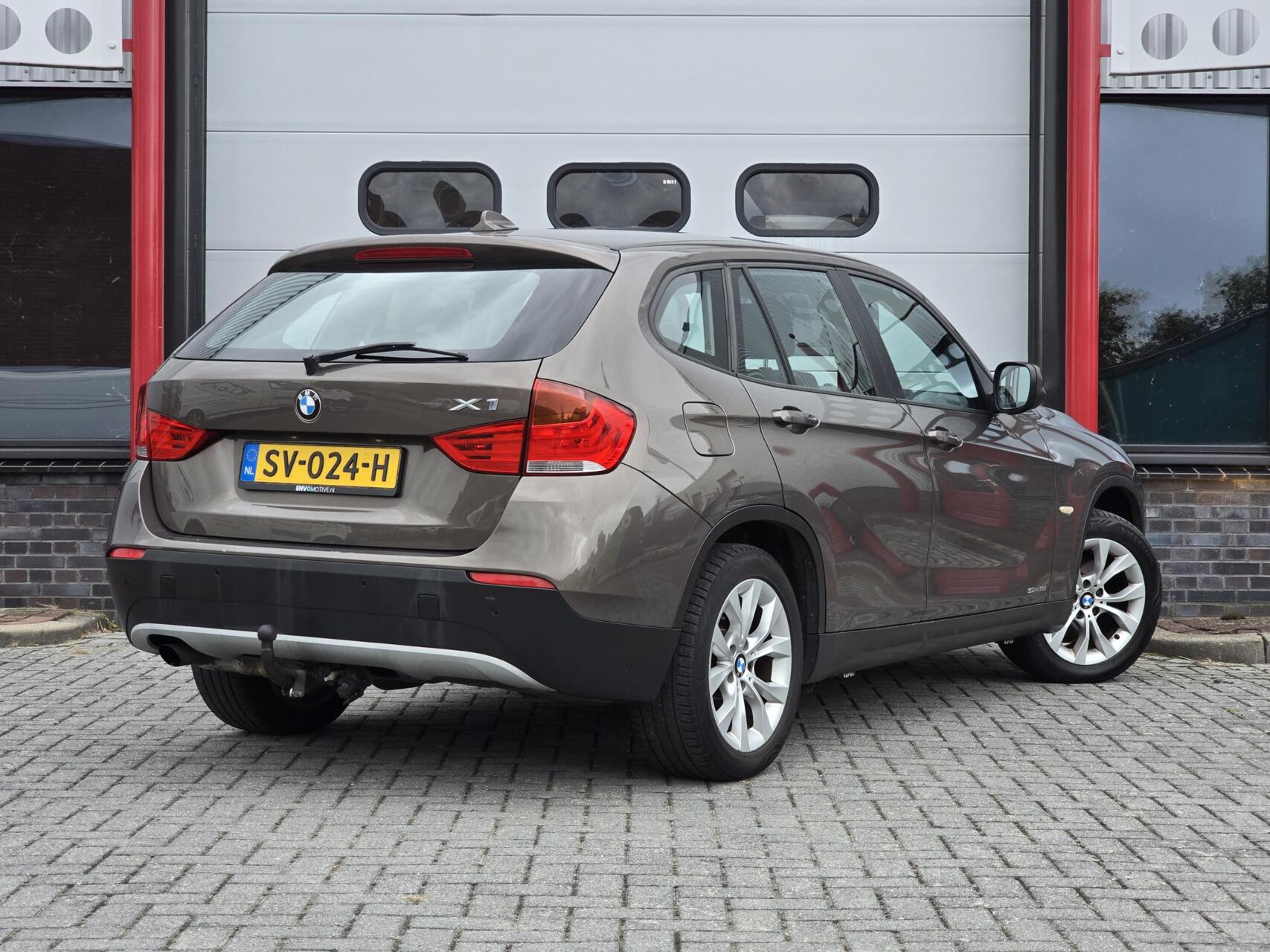 Foto van BMW X1 sDrive 18i