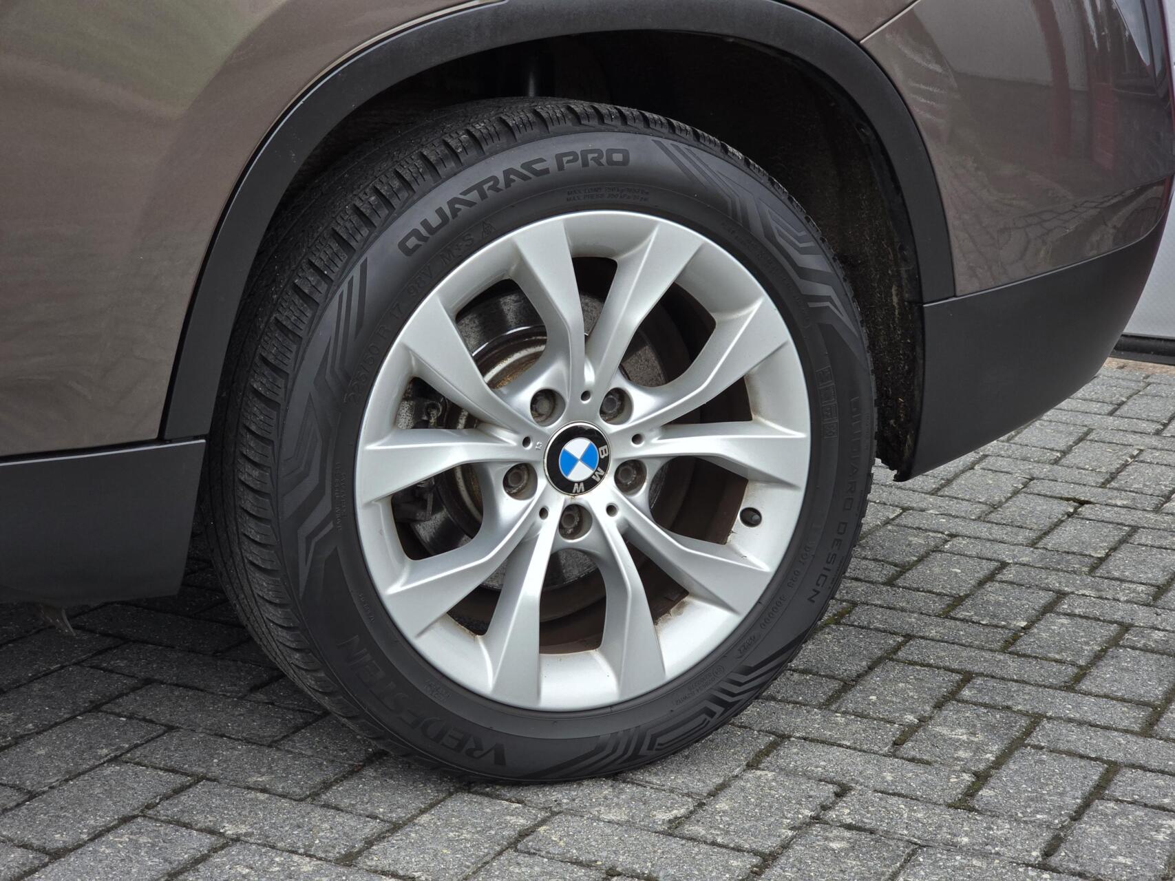 Foto van BMW X1 sDrive 18i