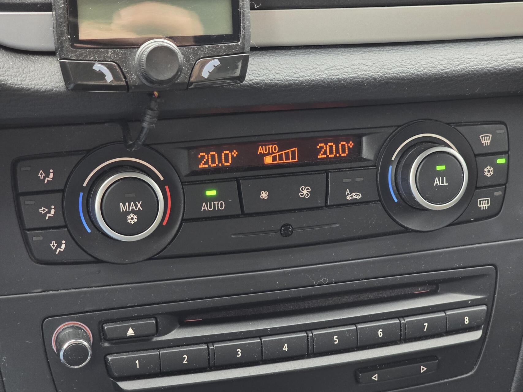 Foto van BMW X1 sDrive 18i